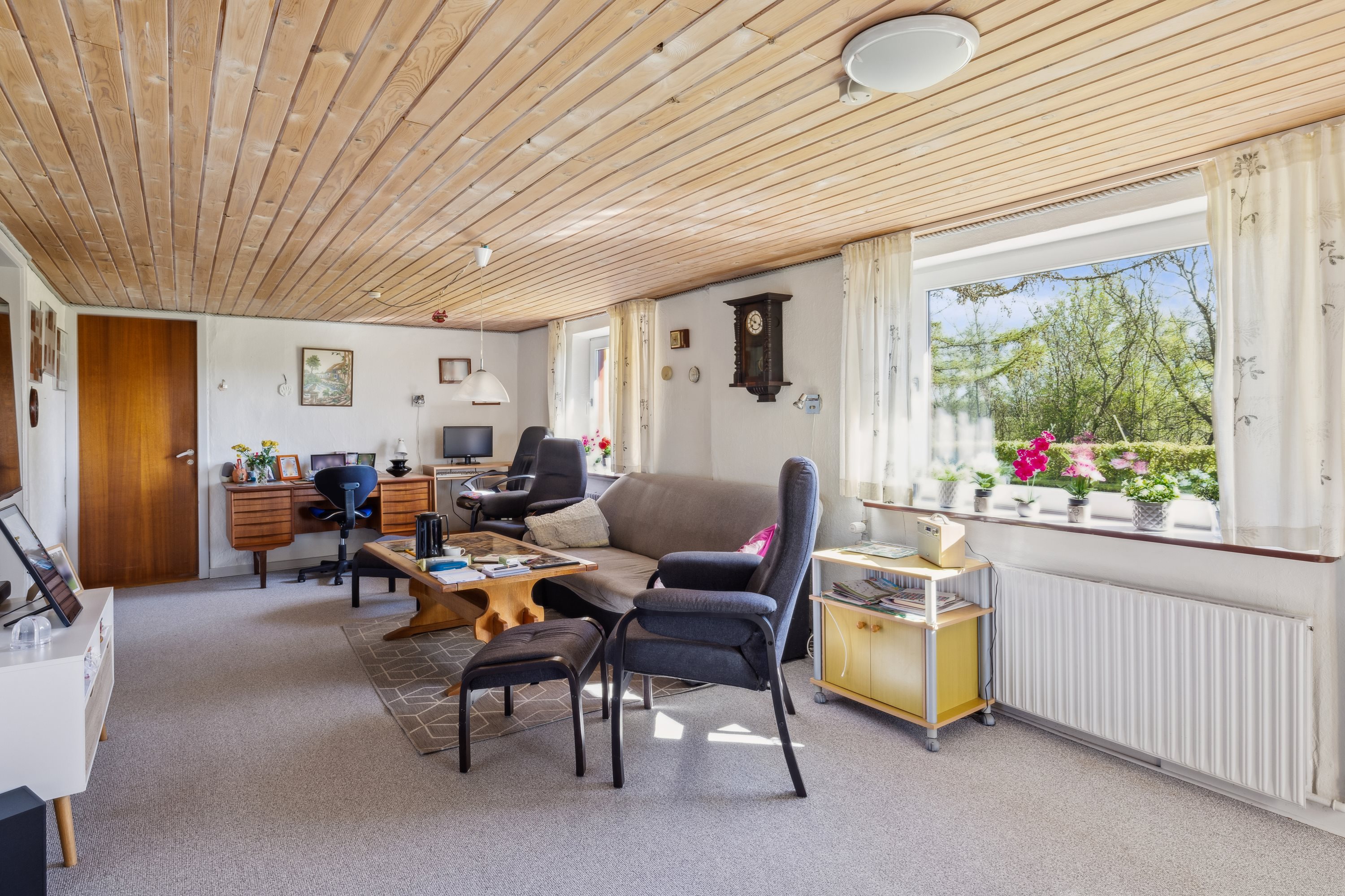 Fremhævet stue billede i fuldskærmstilstand. Billede af Fuglebækvej 34, Sønder Homå, 8570 Trustrup