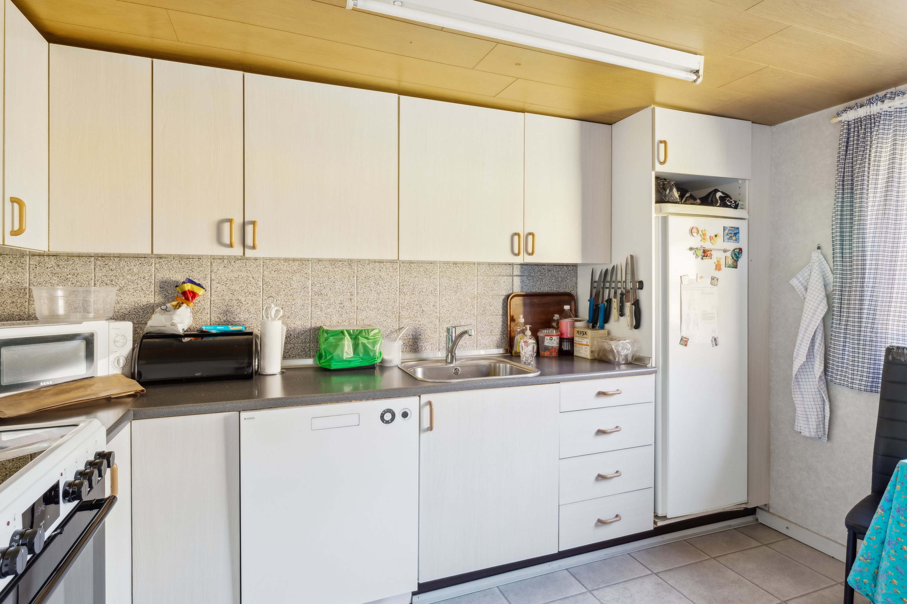 Fremhævet køkken billede i fuldskærmstilstand. Billede af Fuglebækvej 34, Sønder Homå, 8570 Trustrup