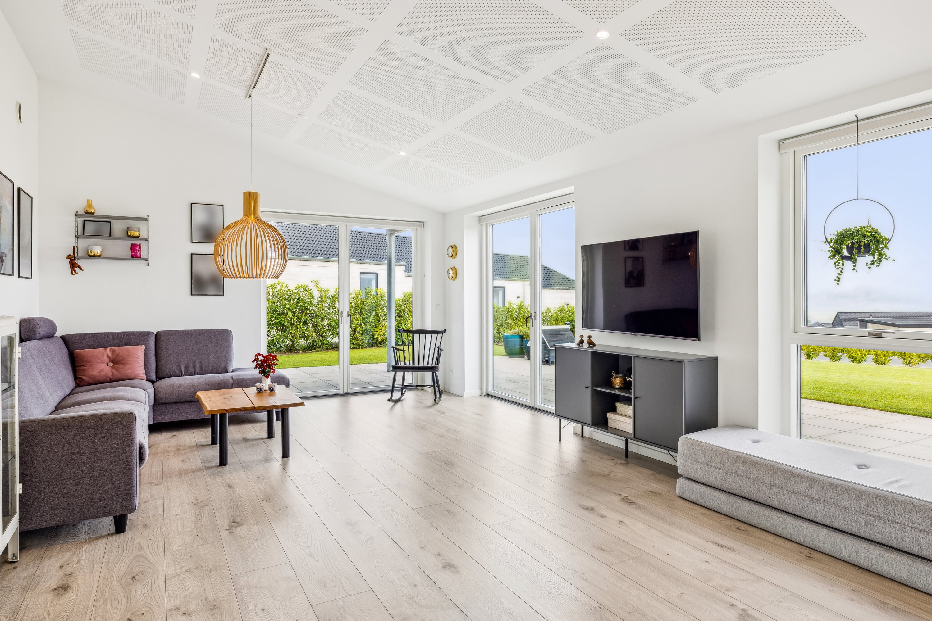 Fremhævet stue billede i fuldskærmstilstand. Billede af Kappelgårdparken 3, 8410 Rønde