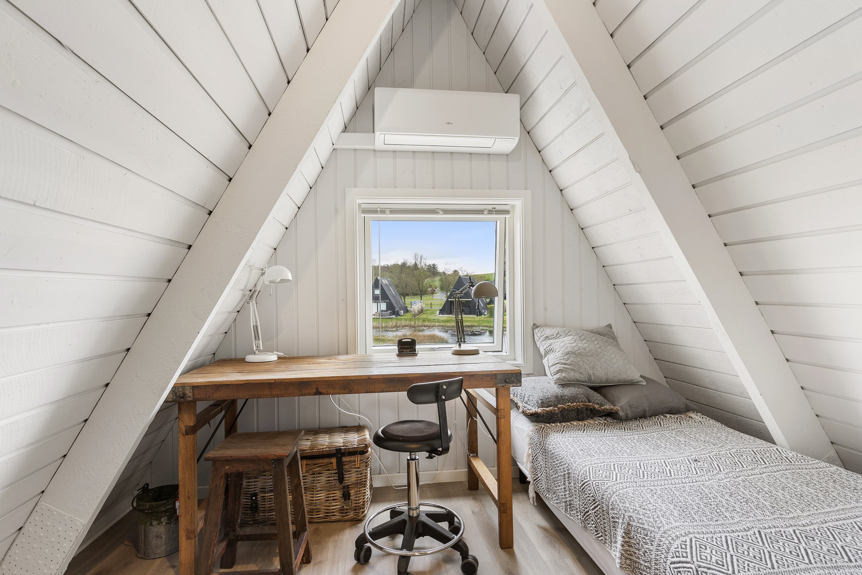 Fremhævet værelse billede i fuldskærmstilstand. Billede af Golfsvinget 126, Gatten, 9640 Farsø