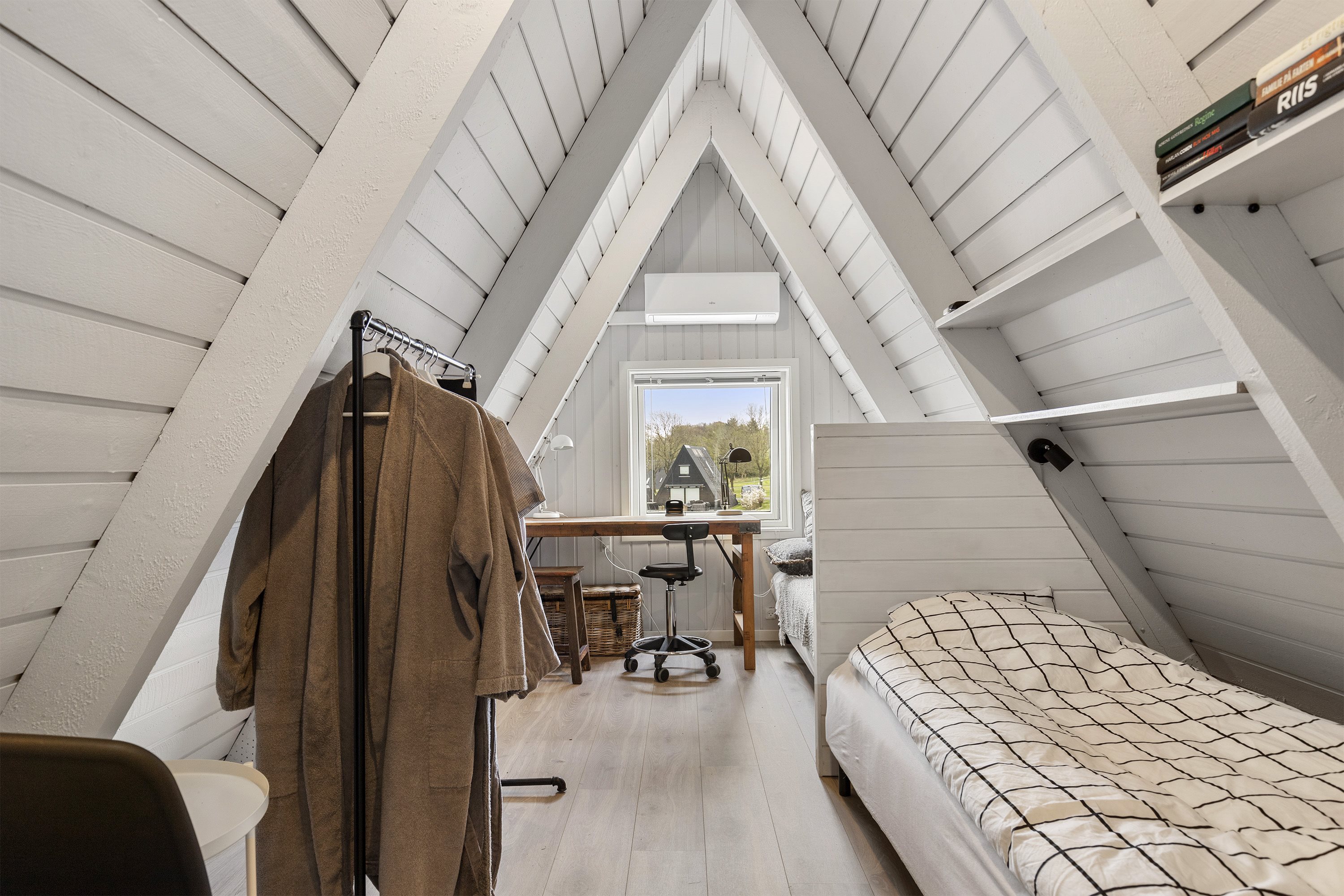 Fremhævet værelse billede i fuldskærmstilstand. Billede af Golfsvinget 126, Gatten, 9640 Farsø