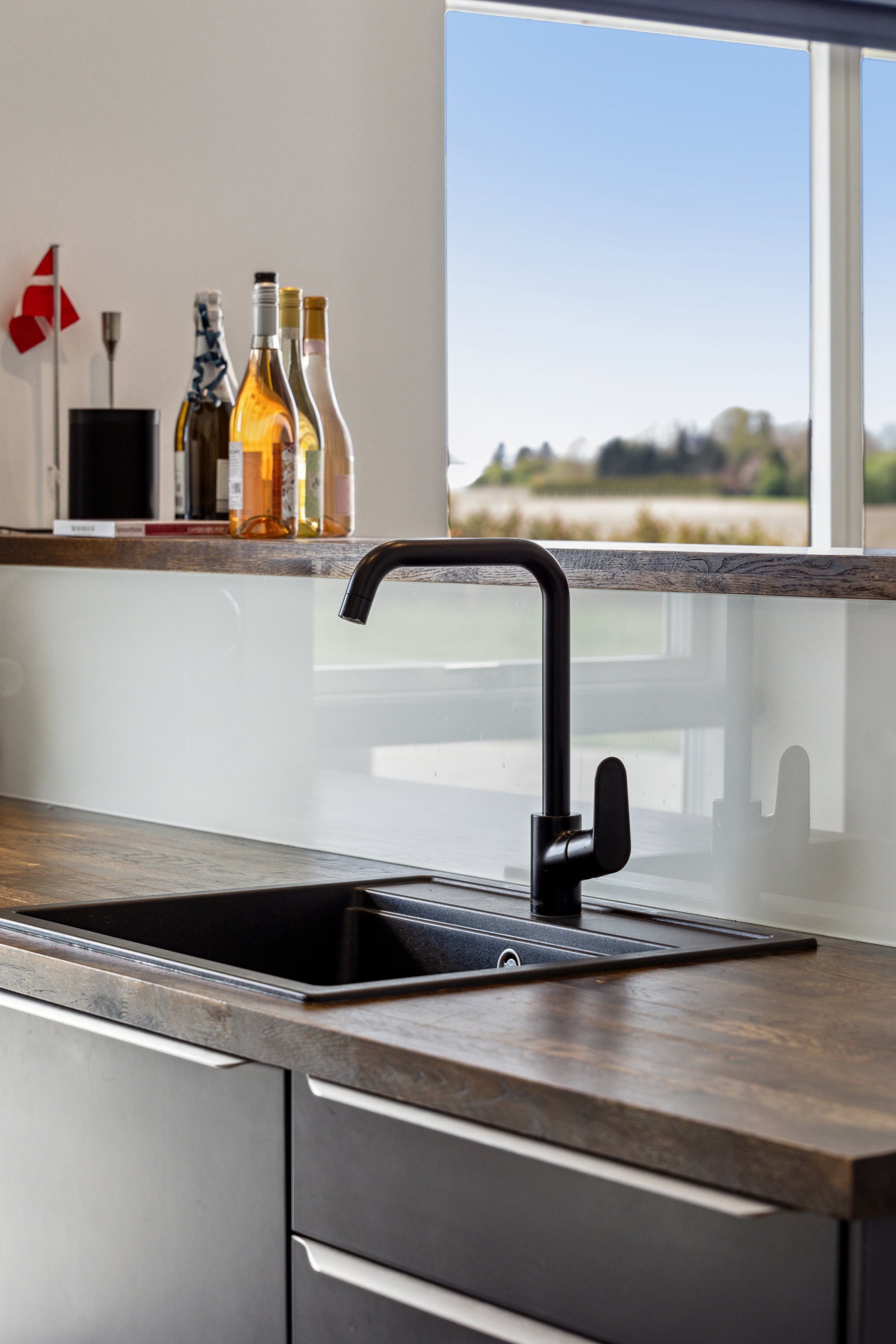 Fremhævet køkken billede i fuldskærmstilstand. Billede af Kildebrøndevej 34A, 2670 Greve