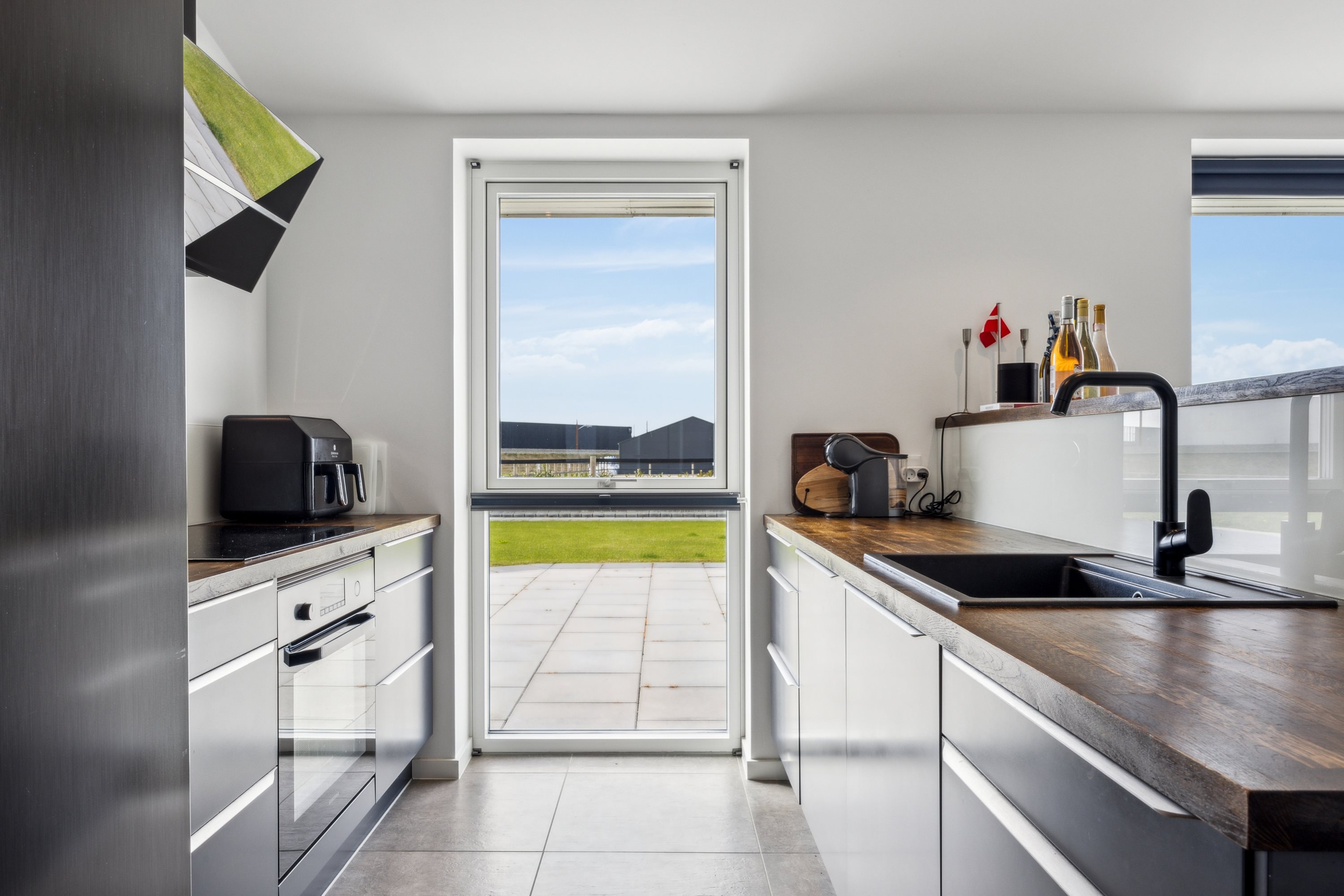 Fremhævet køkken billede i fuldskærmstilstand. Billede af Kildebrøndevej 34A, 2670 Greve