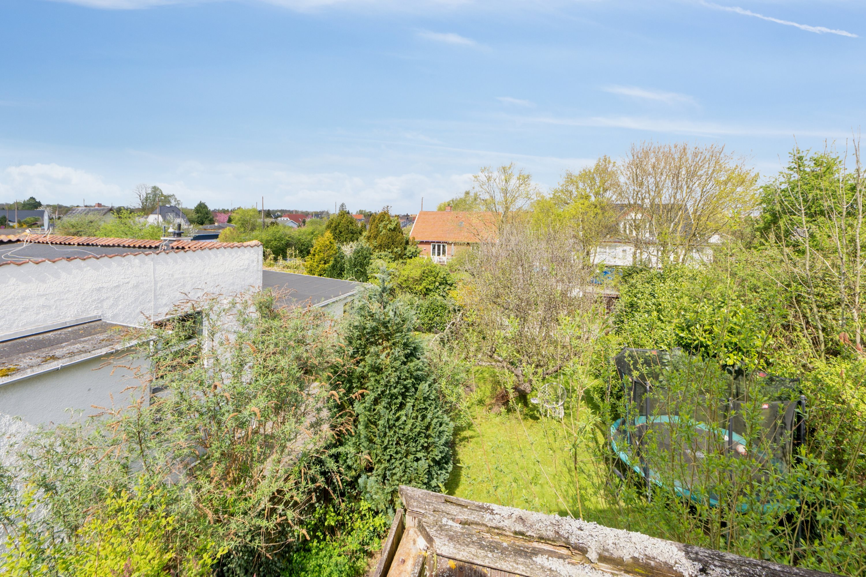 Fremhævet set fra haven billede i fuldskærmstilstand. Billede af Nørregårdsvej 28, 1., 2610 Rødovre