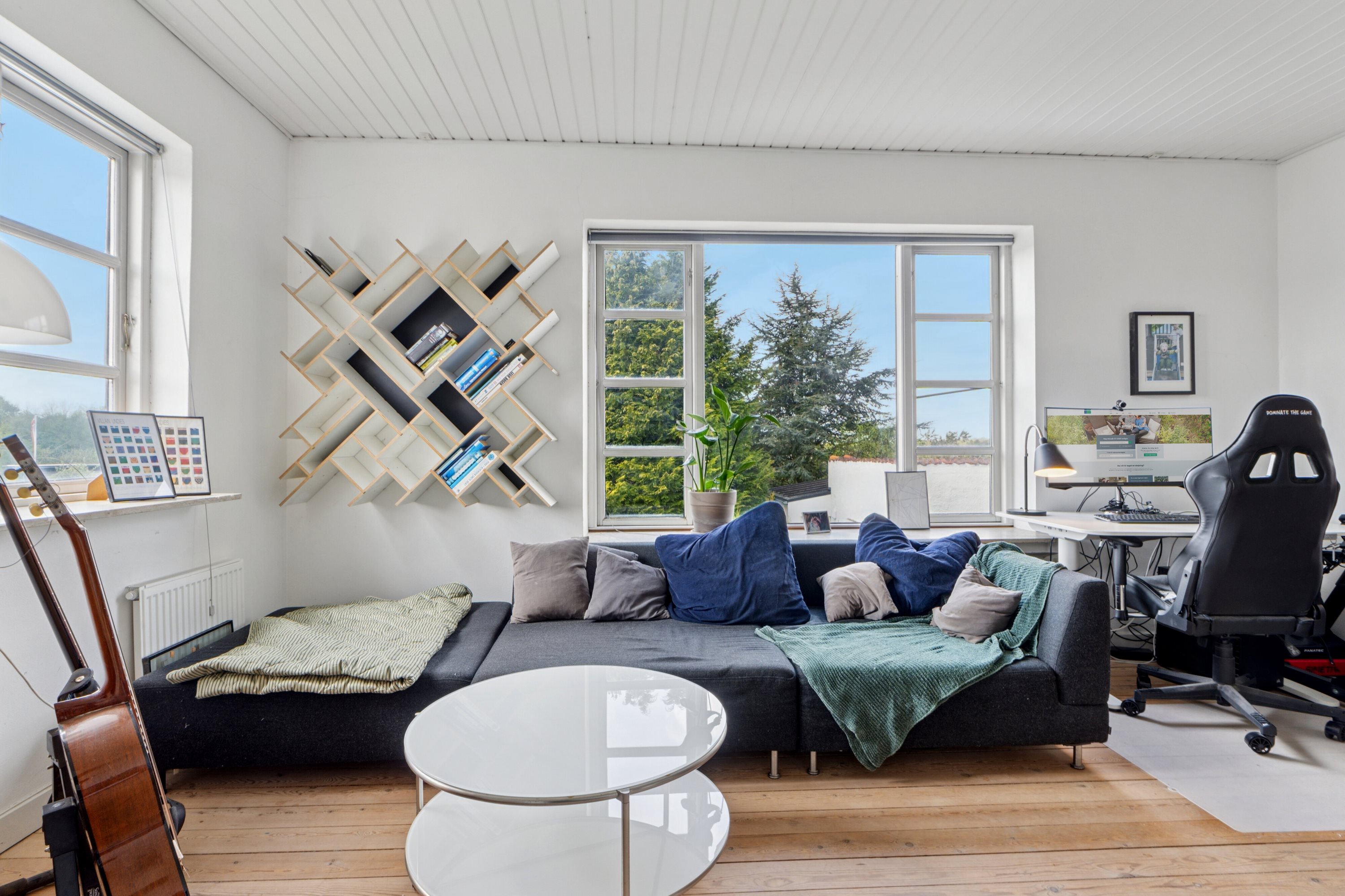 Fremhævet stue billede i fuldskærmstilstand. Billede af Nørregårdsvej 28, 1., 2610 Rødovre