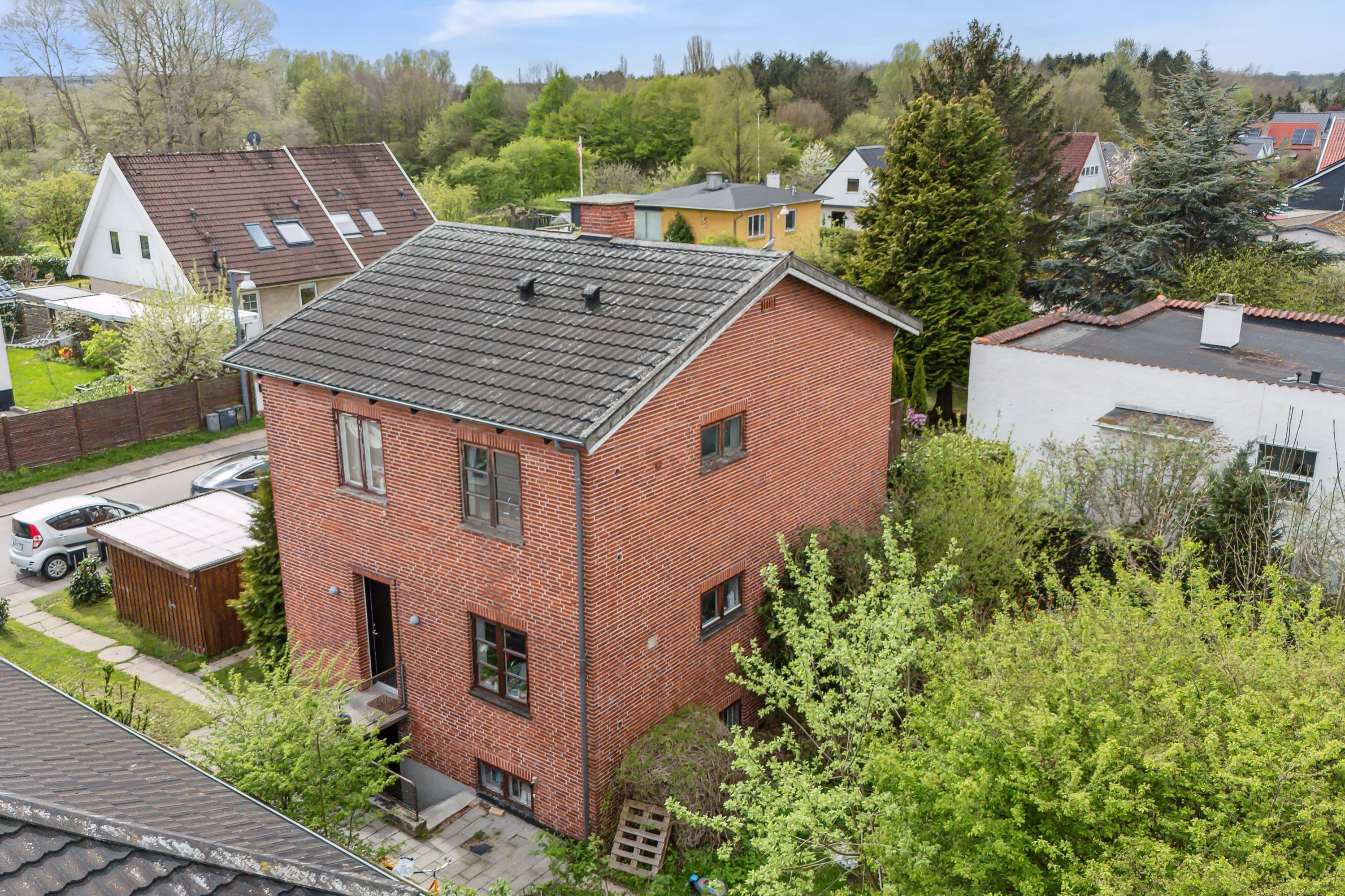 Fremhævet set fra vejen billede i fuldskærmstilstand. Billede af Nørregårdsvej 28, 1., 2610 Rødovre