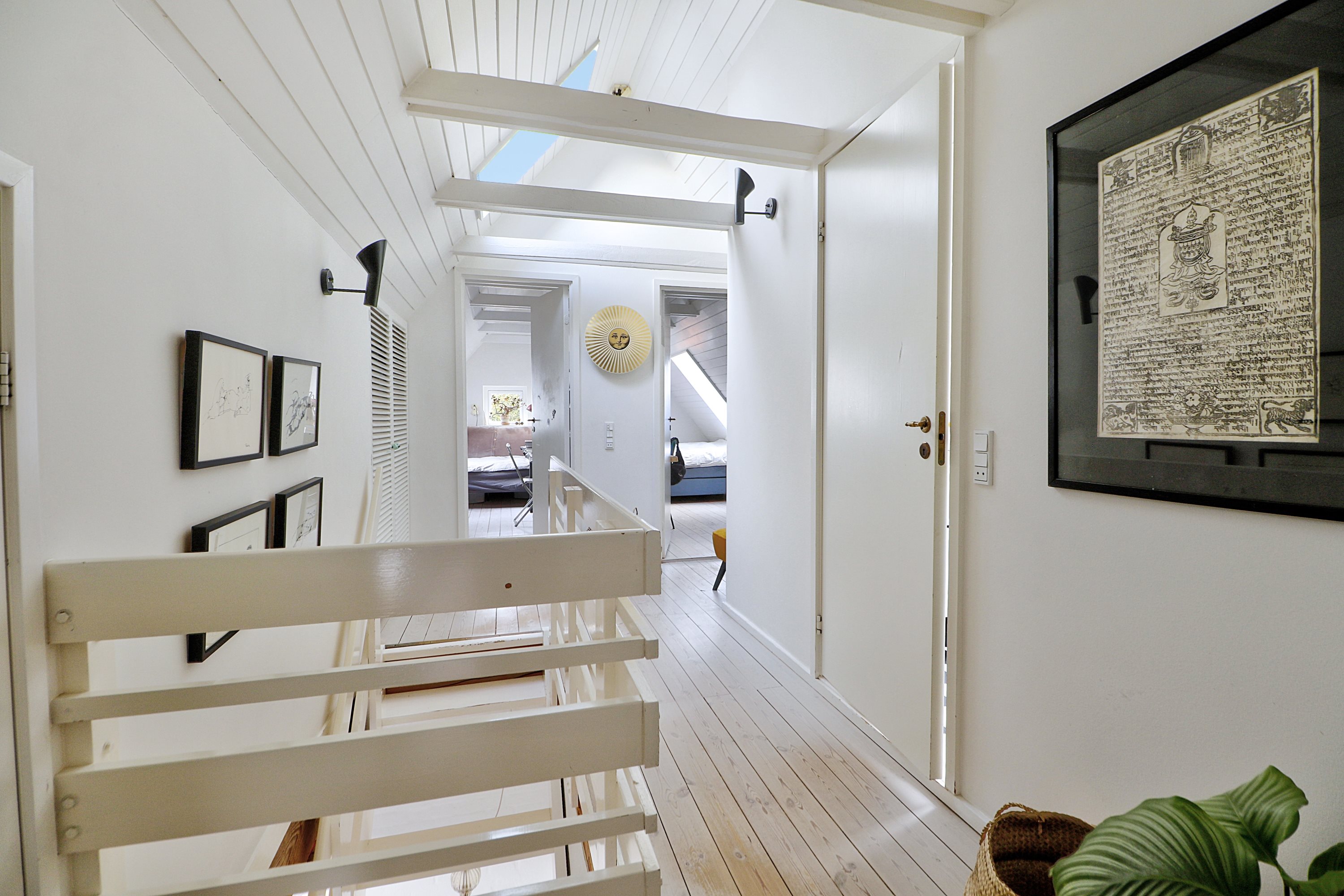 Fremhævet 1. sal billede i fuldskærmstilstand. Billede af Frederikkevej 10, 3050 Humlebæk