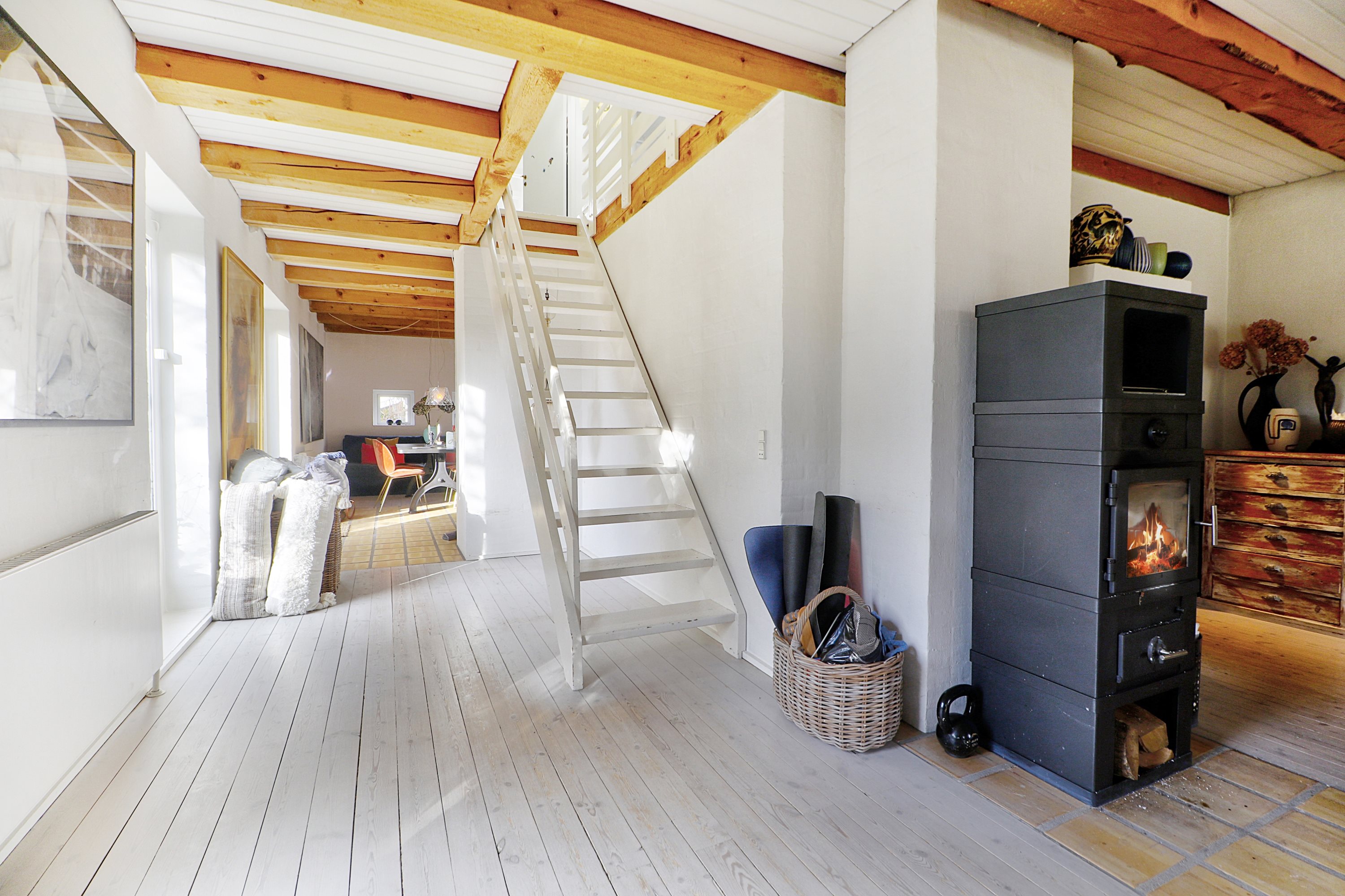 Fremhævet stue billede i fuldskærmstilstand. Billede af Frederikkevej 10, 3050 Humlebæk