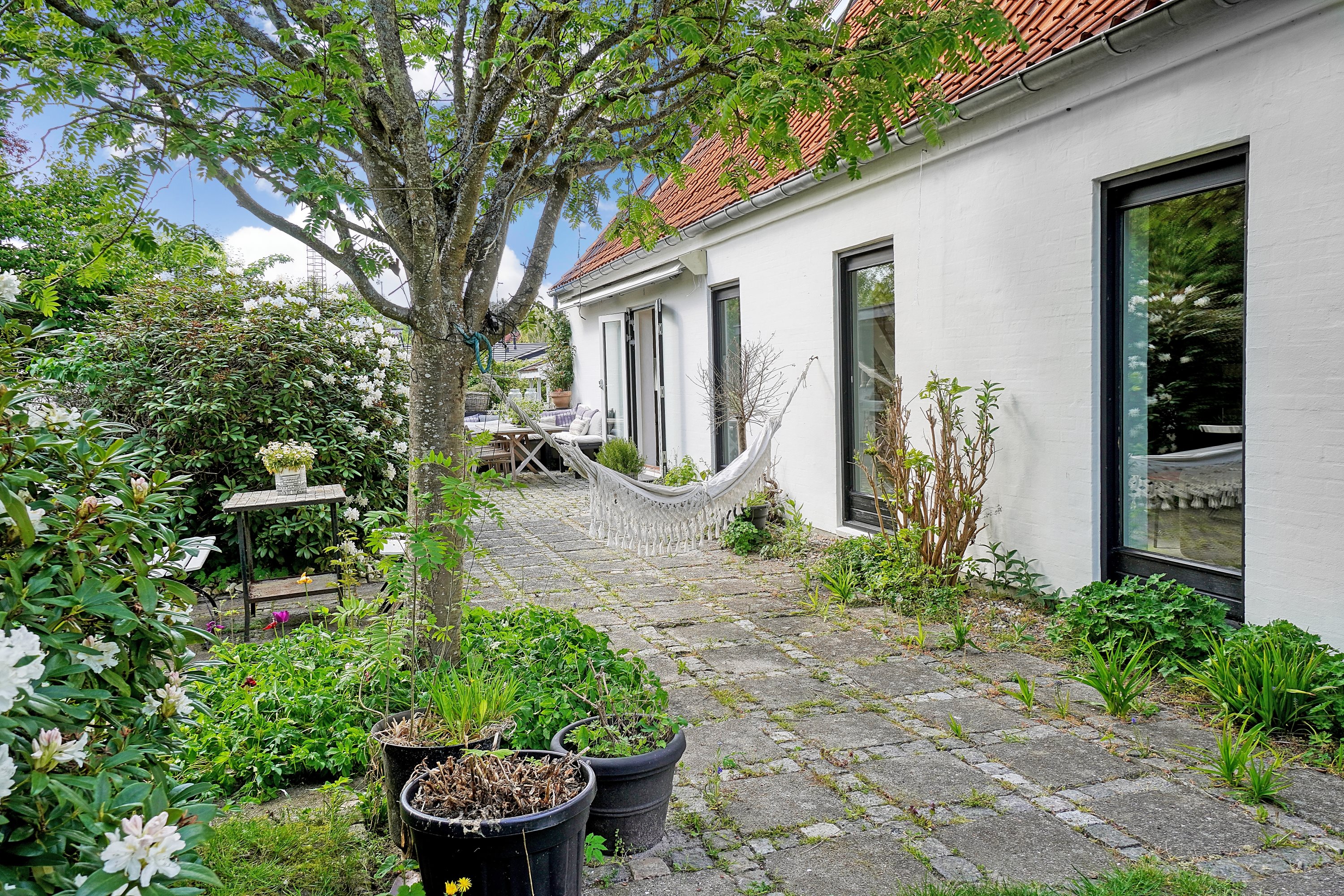 Fremhævet terrasse billede i fuldskærmstilstand. Billede af Frederikkevej 10, 3050 Humlebæk