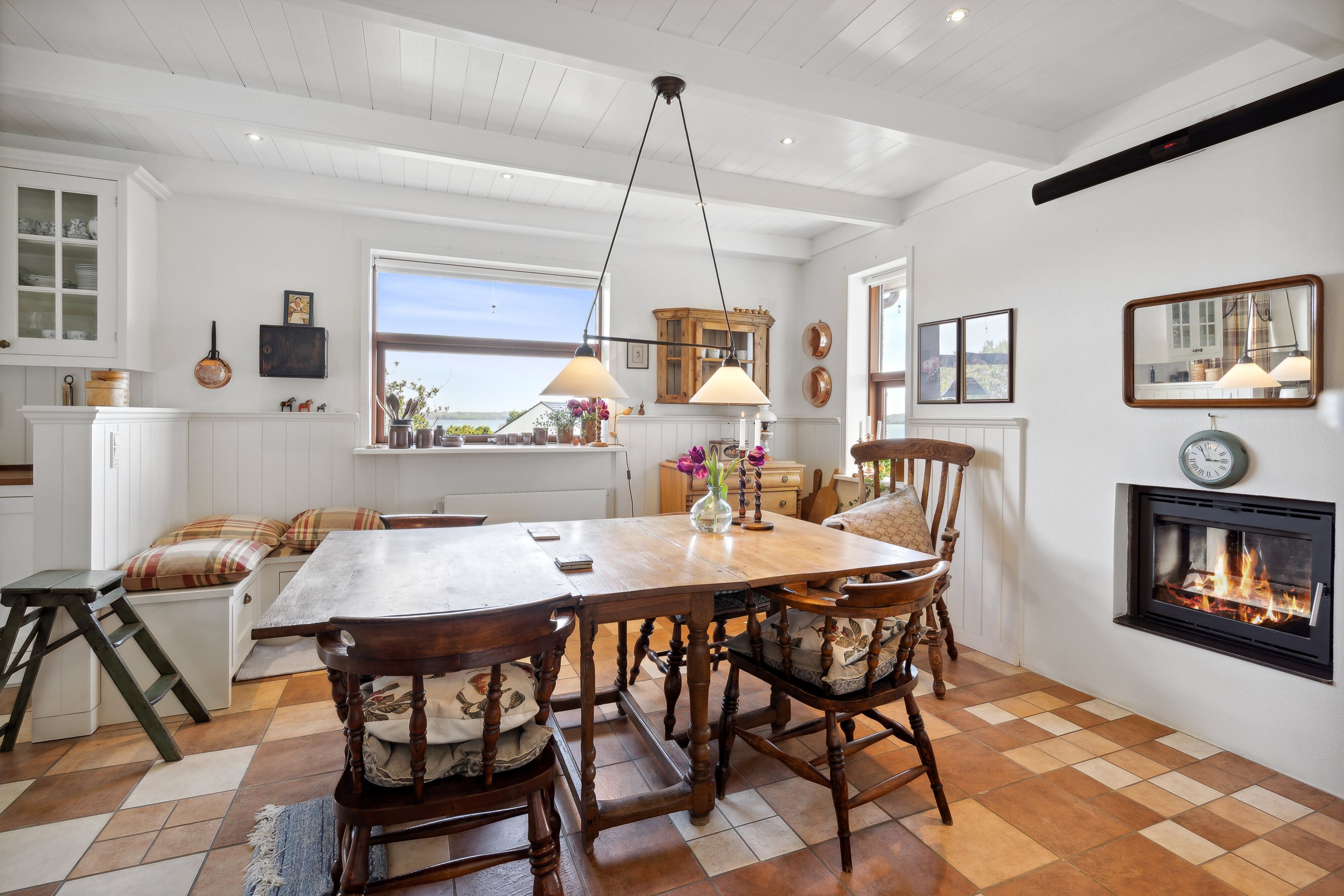 Fremhævet spisestue billede i fuldskærmstilstand. Billede af Dyrhave 67, 6200 Aabenraa