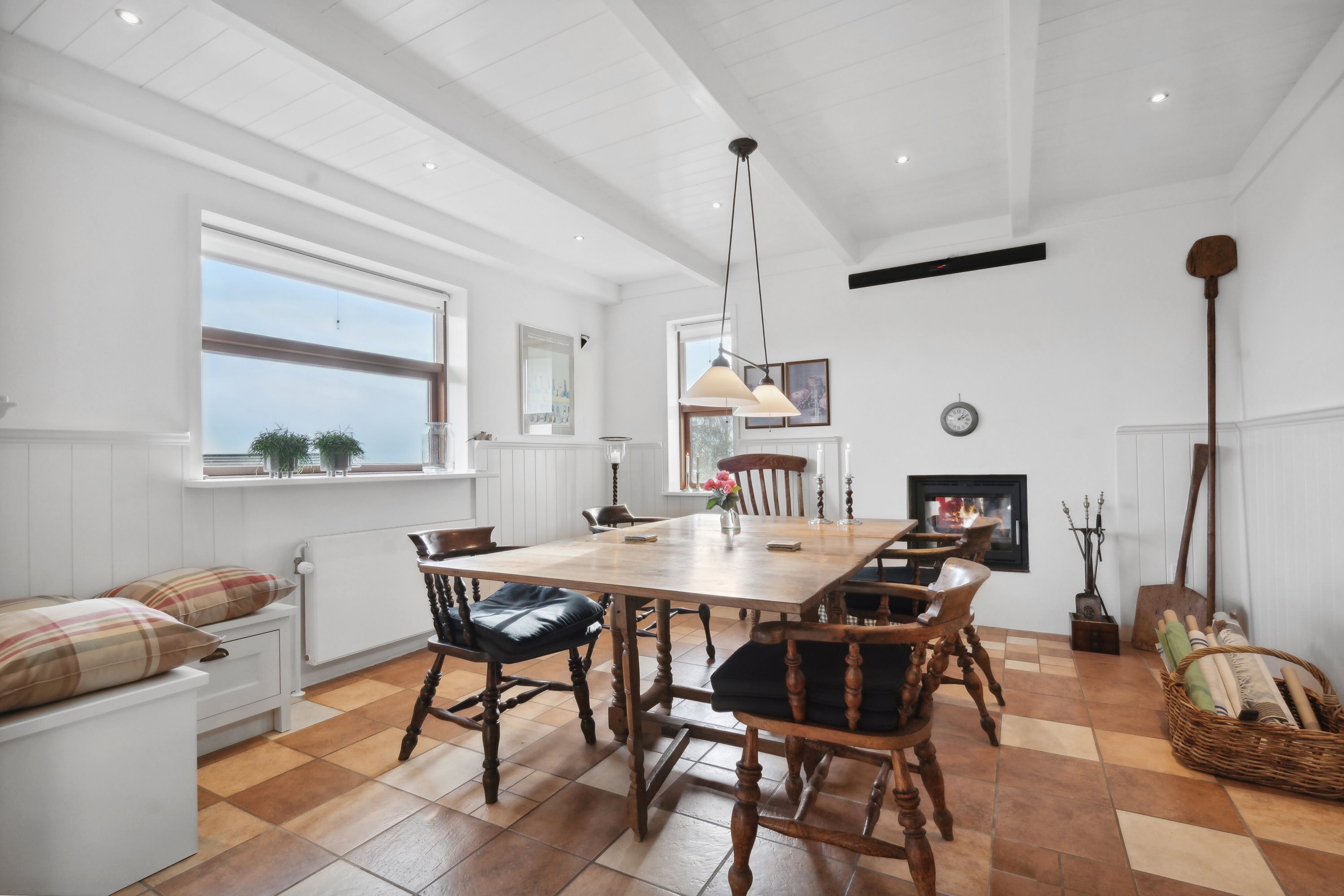 Fremhævet spisestue billede i fuldskærmstilstand. Billede af Dyrhave 67, 6200 Aabenraa