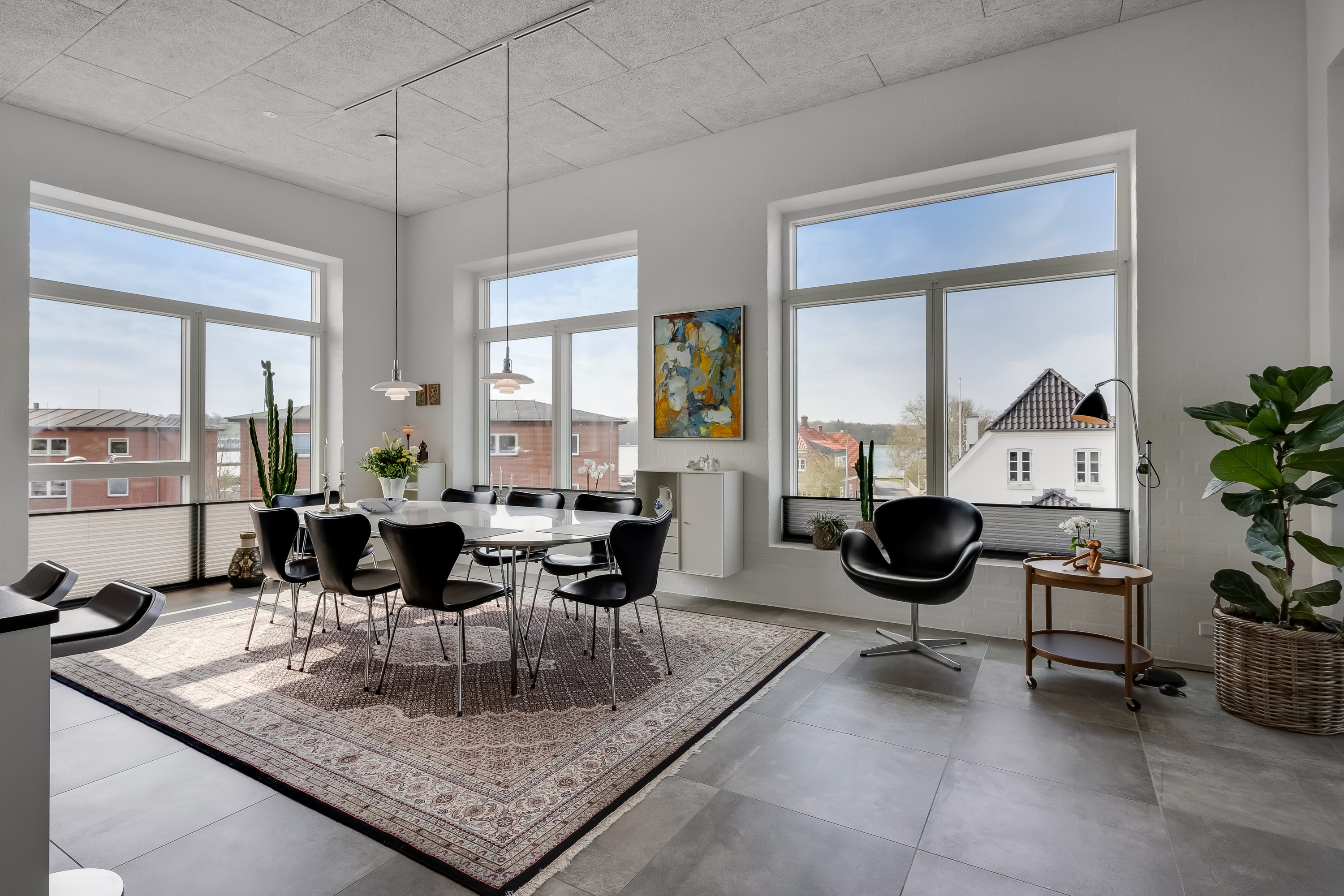 Fremhævet køkkenalrum billede i fuldskærmstilstand. Billede af Rønbjerghage 2A, Nørlem, 7620 Lemvig