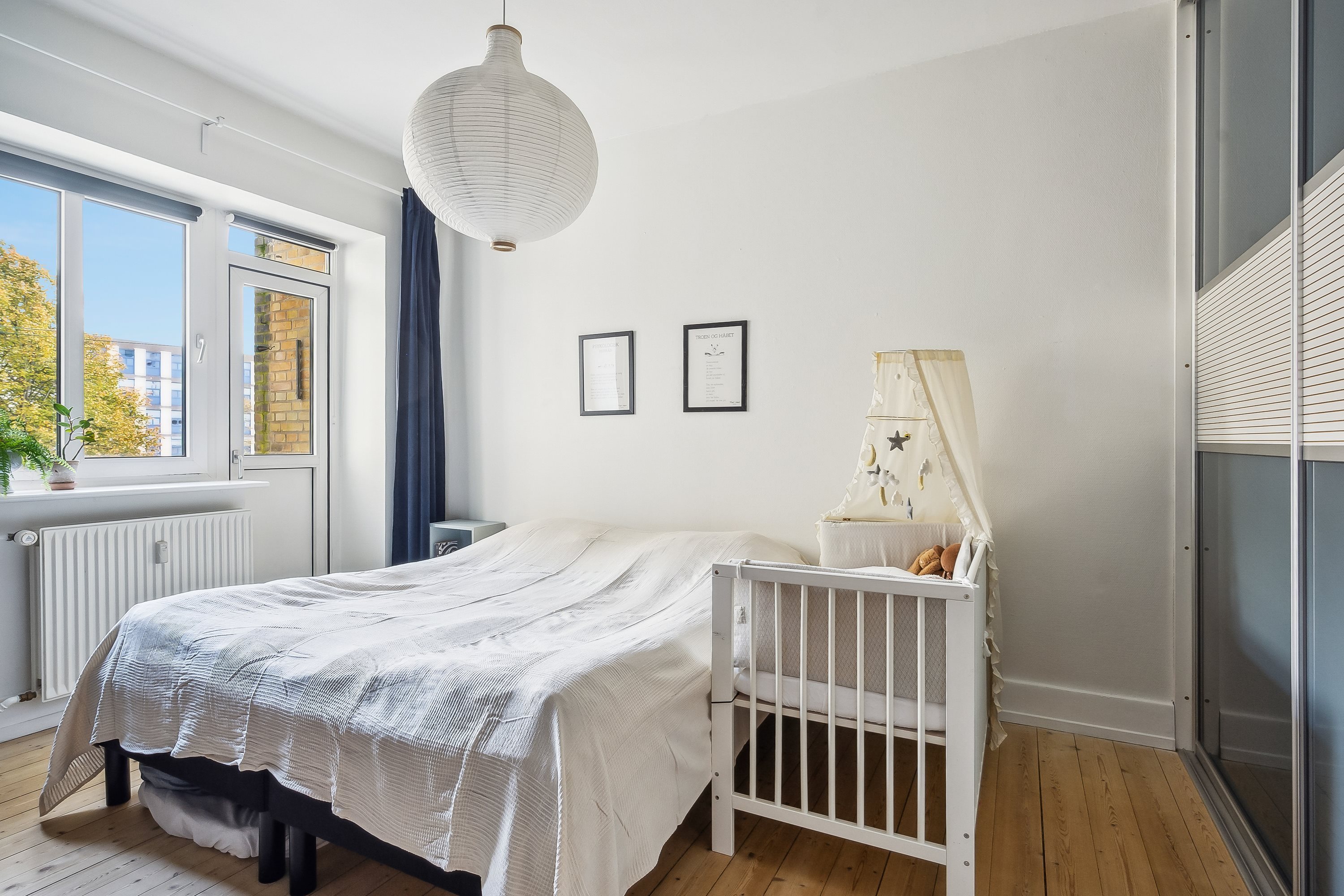 Fremhævet værelse billede i fuldskærmstilstand. Billede af Europa Plads 4B, 1. th., 9000 Aalborg