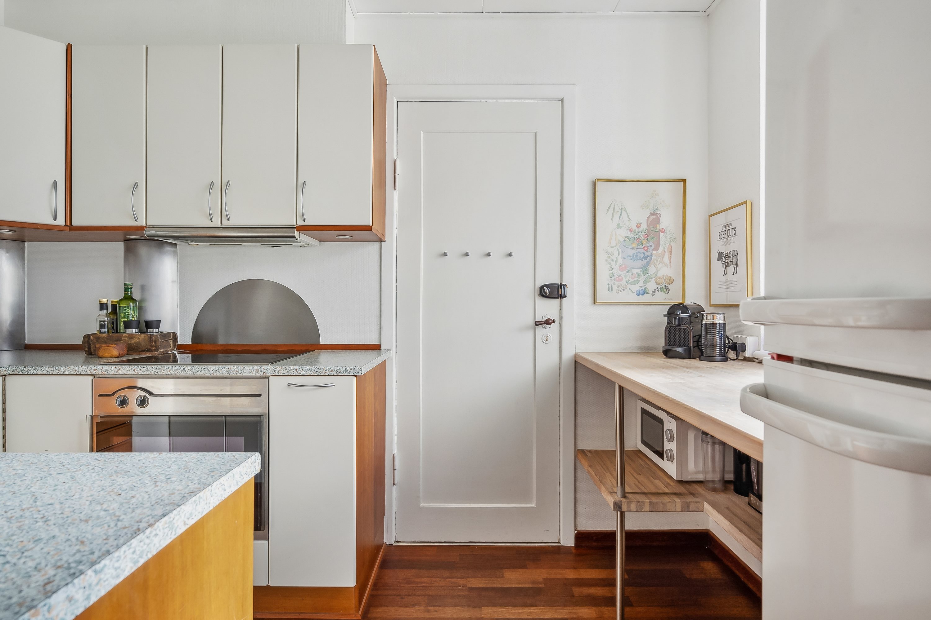 Fremhævet køkken billede i fuldskærmstilstand. Billede af Europa Plads 4B, 1. th., 9000 Aalborg