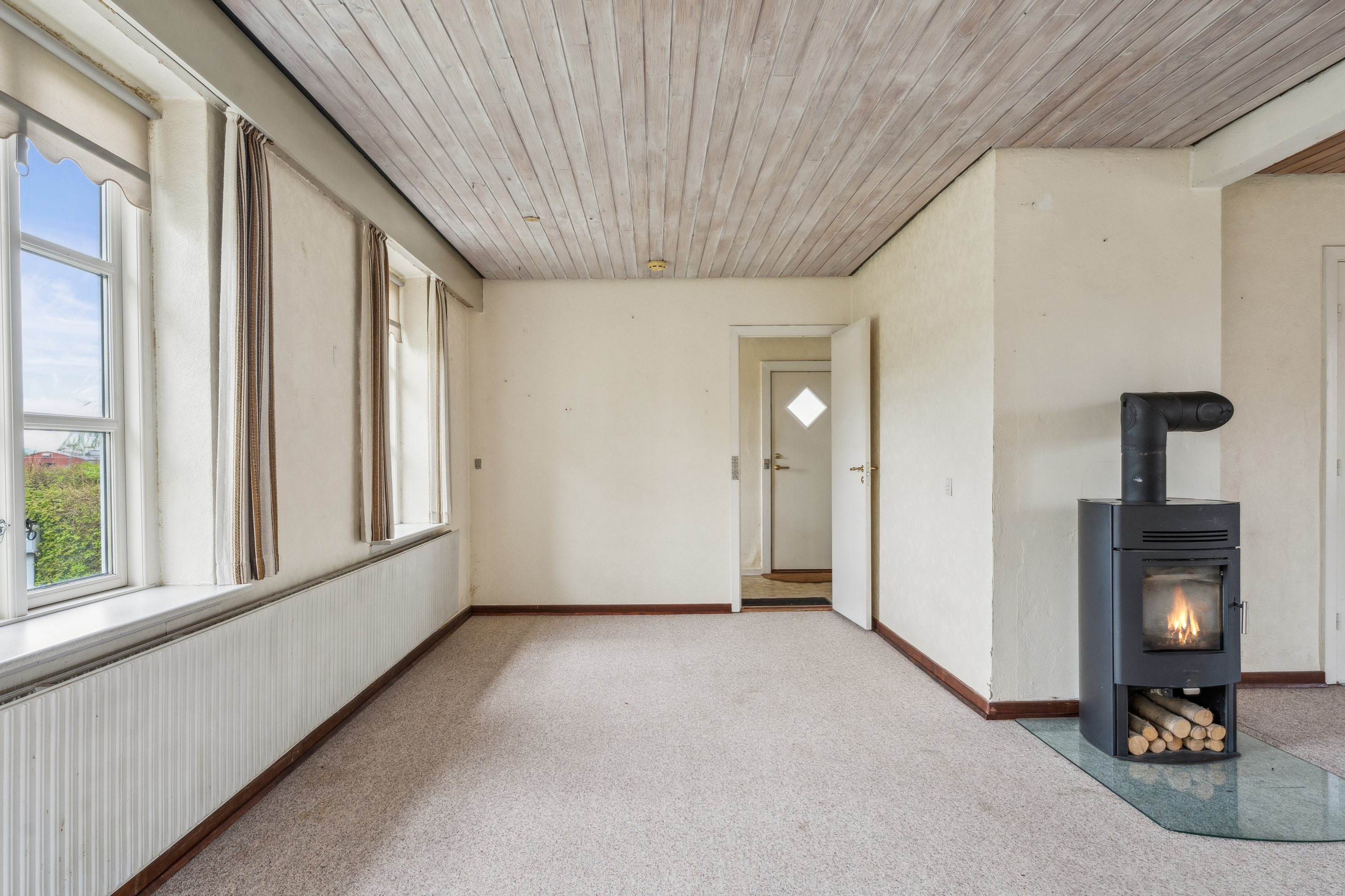 Fremhævet stue billede i fuldskærmstilstand. Billede af Udbyhøjvej 176, Dronningborg, 8930 Randers NØ