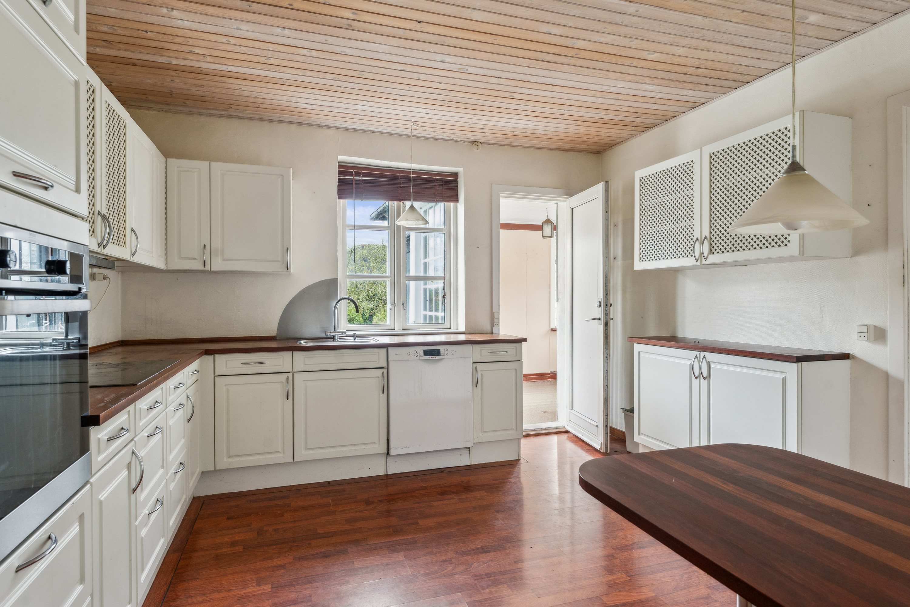 Fremhævet køkken billede i fuldskærmstilstand. Billede af Udbyhøjvej 176, Dronningborg, 8930 Randers NØ