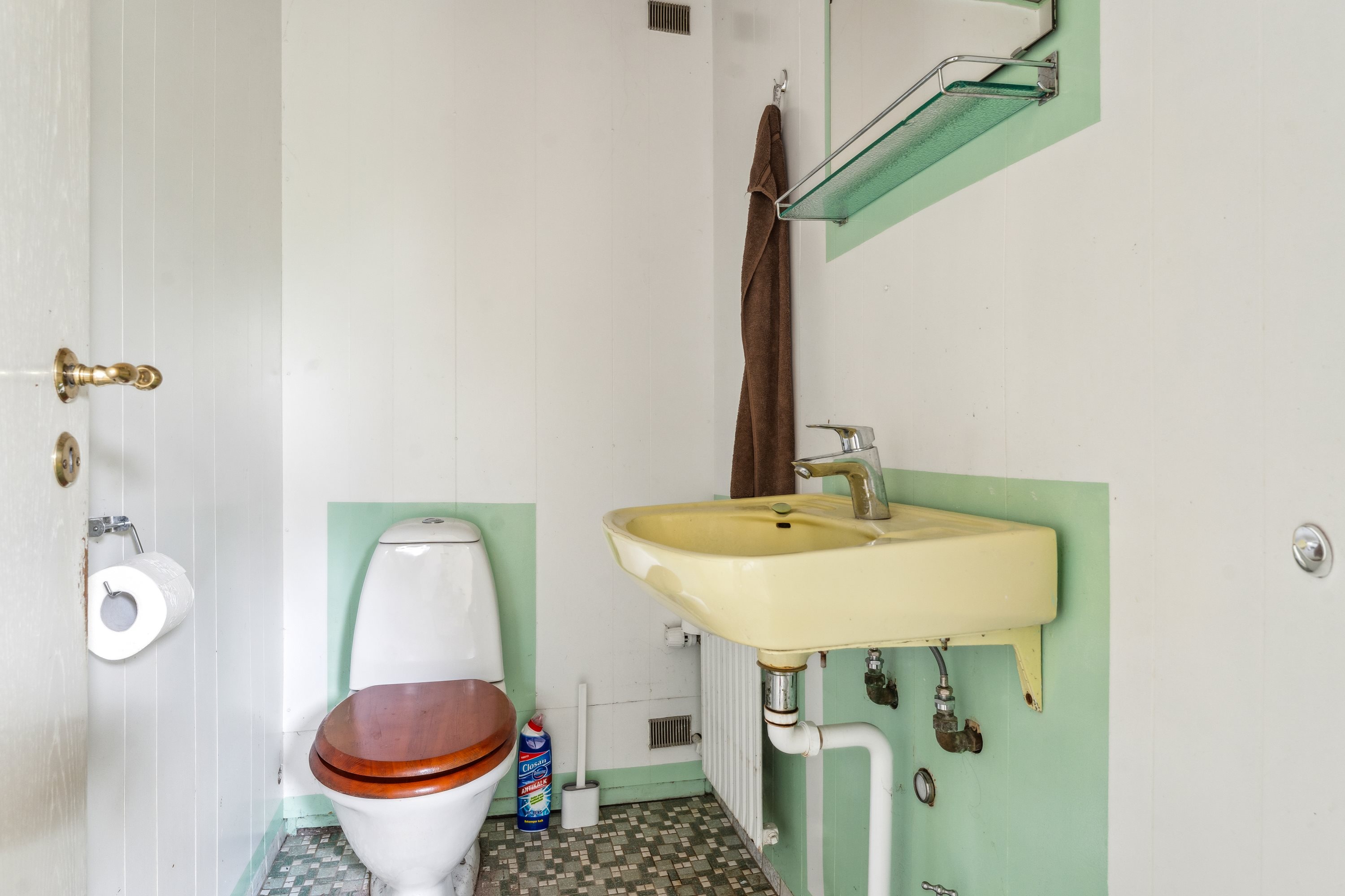 Fremhævet badeværelse billede i fuldskærmstilstand. Billede af Udbyhøjvej 176, Dronningborg, 8930 Randers NØ