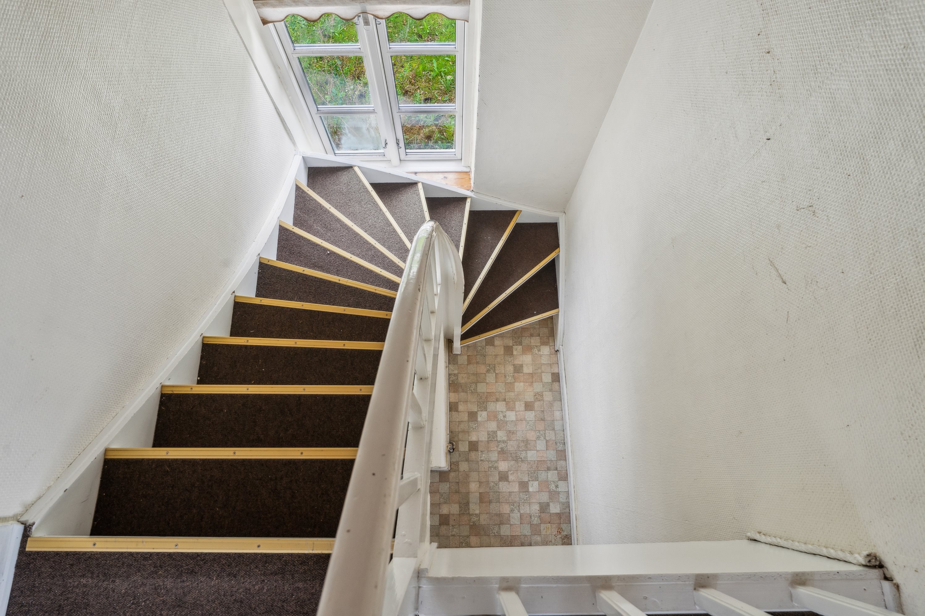 Fremhævet trappe billede i fuldskærmstilstand. Billede af Udbyhøjvej 176, Dronningborg, 8930 Randers NØ