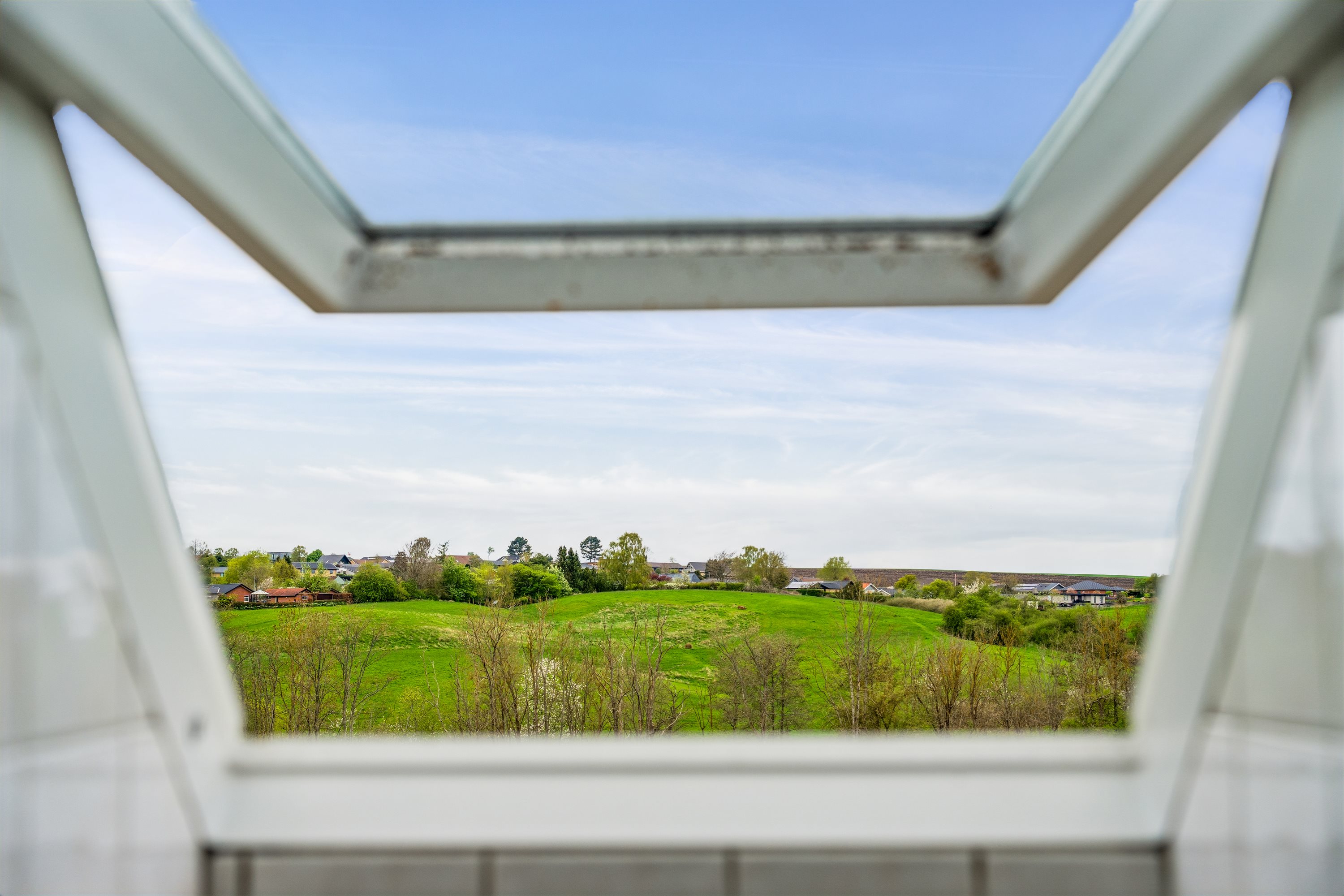 Fremhævet udsigt billede i fuldskærmstilstand. Billede af Udbyhøjvej 176, Dronningborg, 8930 Randers NØ