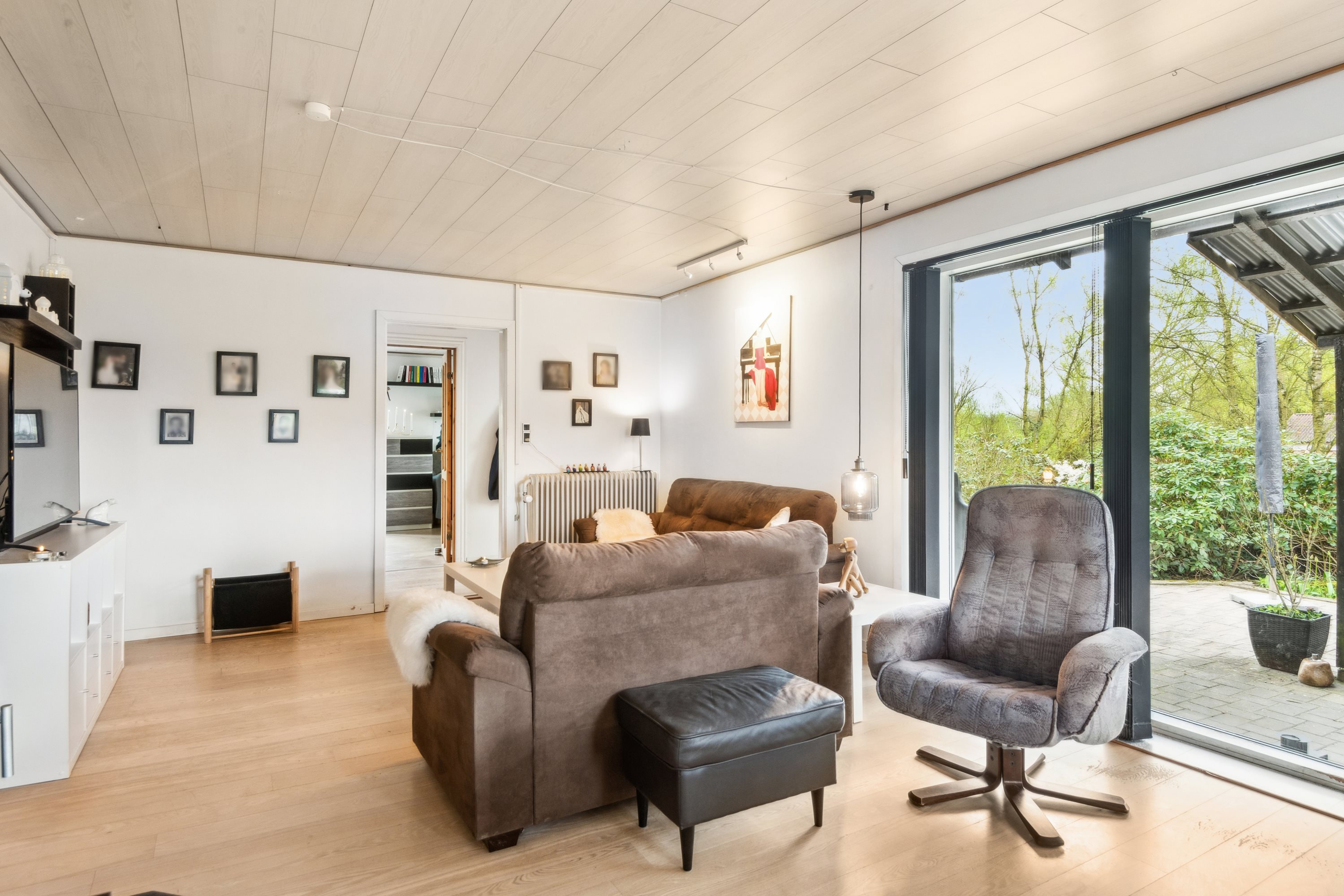 Fremhævet stue billede i fuldskærmstilstand. Billede af Kildevej 5, Lundby, 9240 Nibe