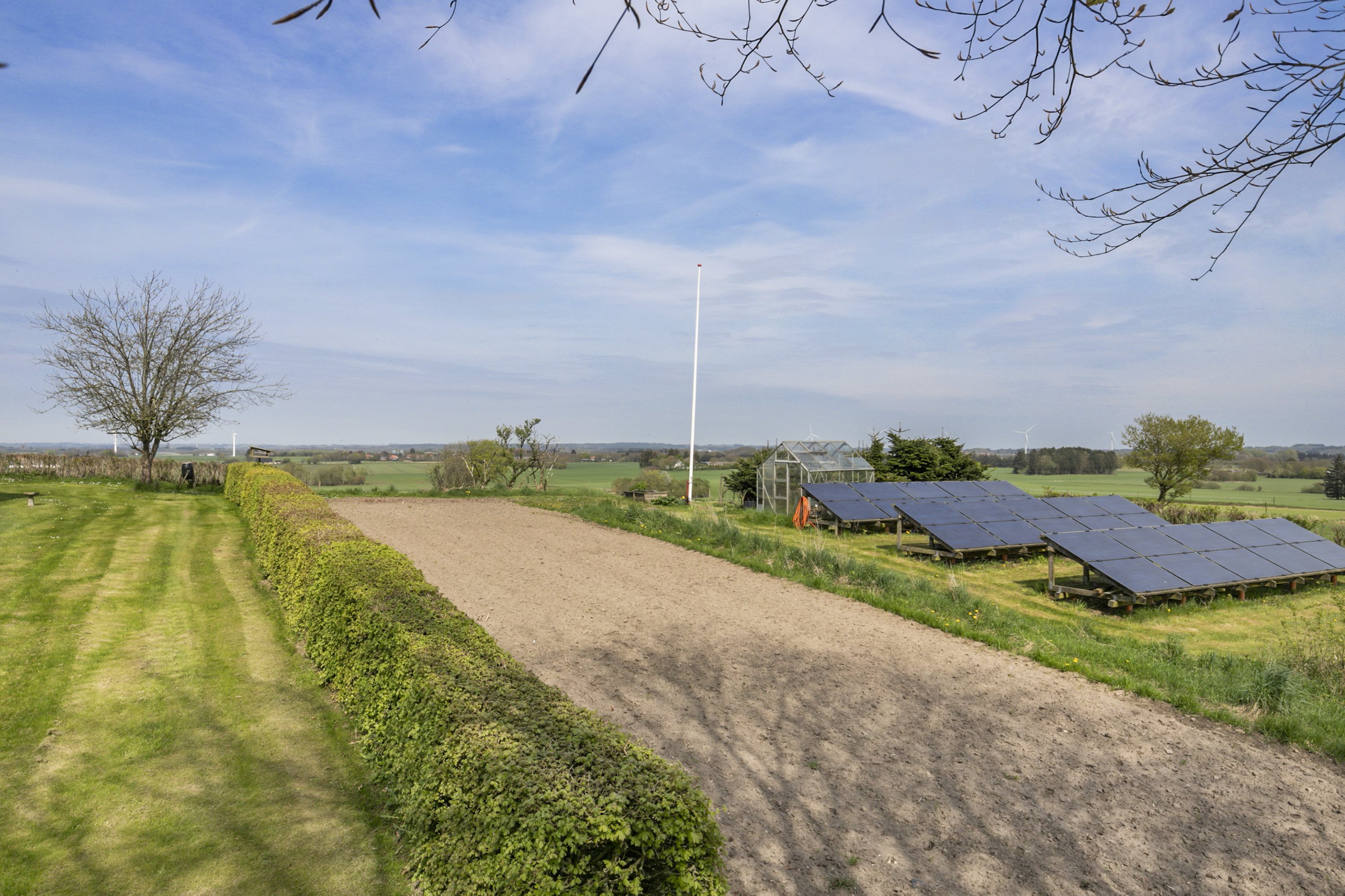 Fremhævet have billede i fuldskærmstilstand. Billede af Bjergevej 125, Ilbjerge, 9800 Hjørring