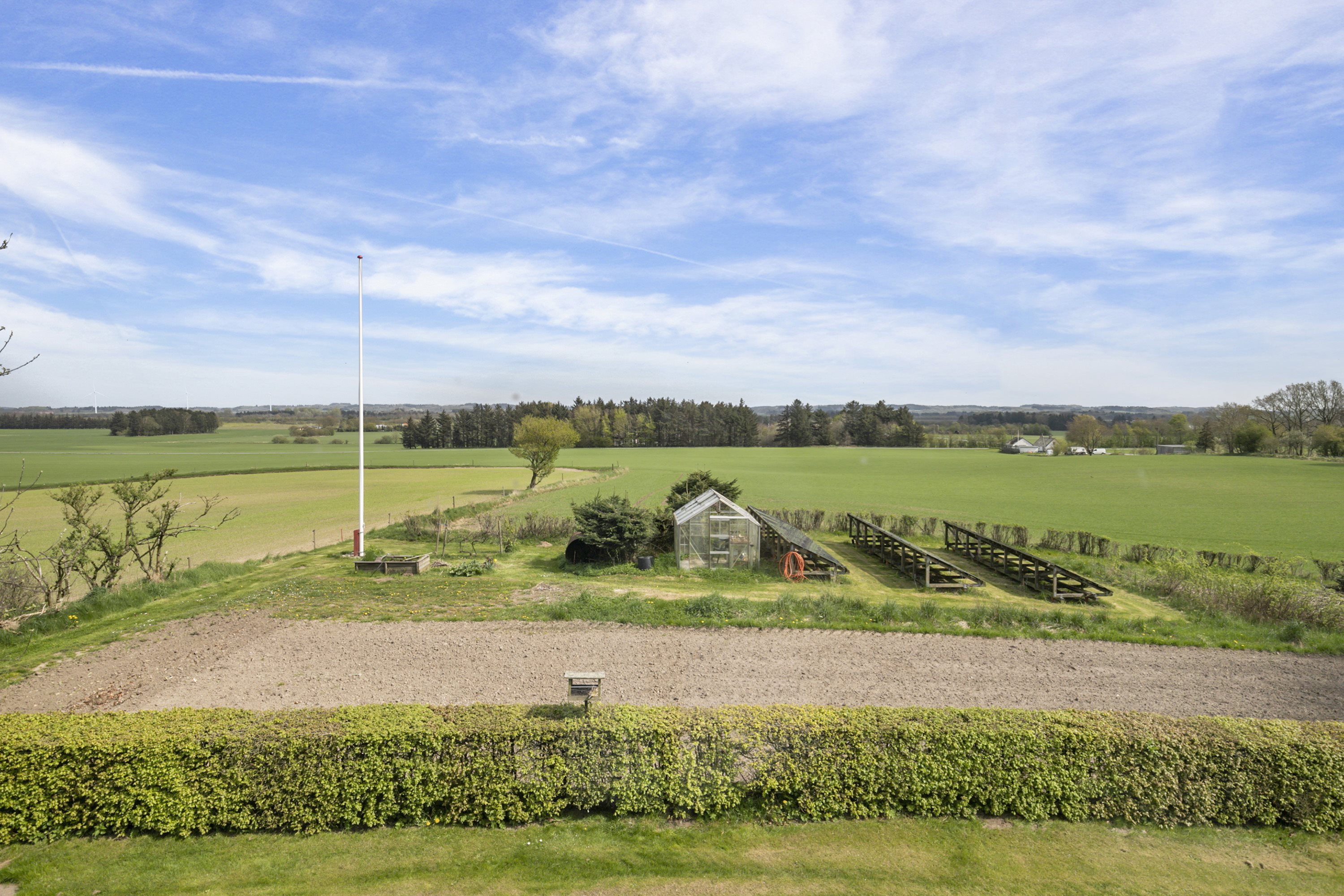 Fremhævet udsigt billede i fuldskærmstilstand. Billede af Bjergevej 125, Ilbjerge, 9800 Hjørring