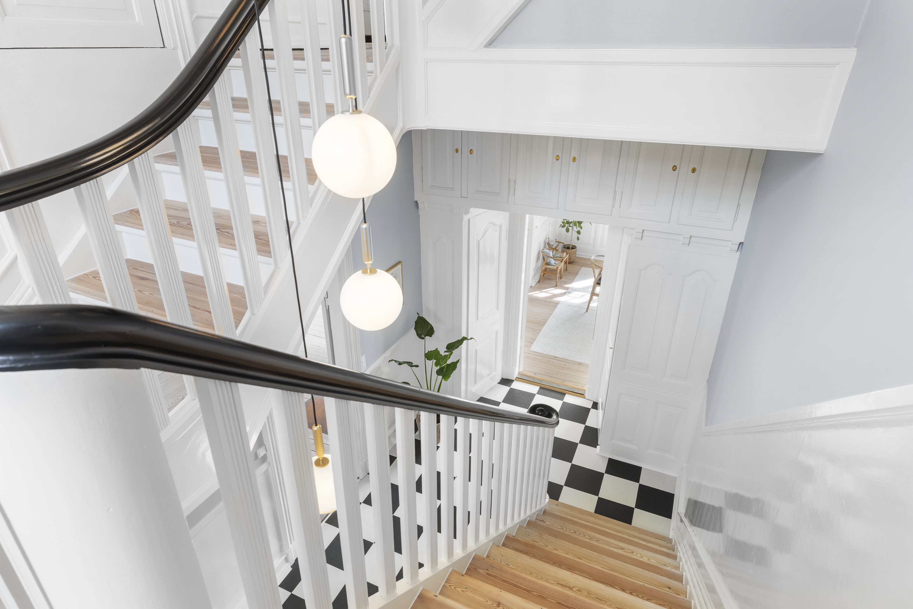 Fremhævet trappe billede i fuldskærmstilstand. Billede af Vesterdalsvej 4, 7000 Fredericia