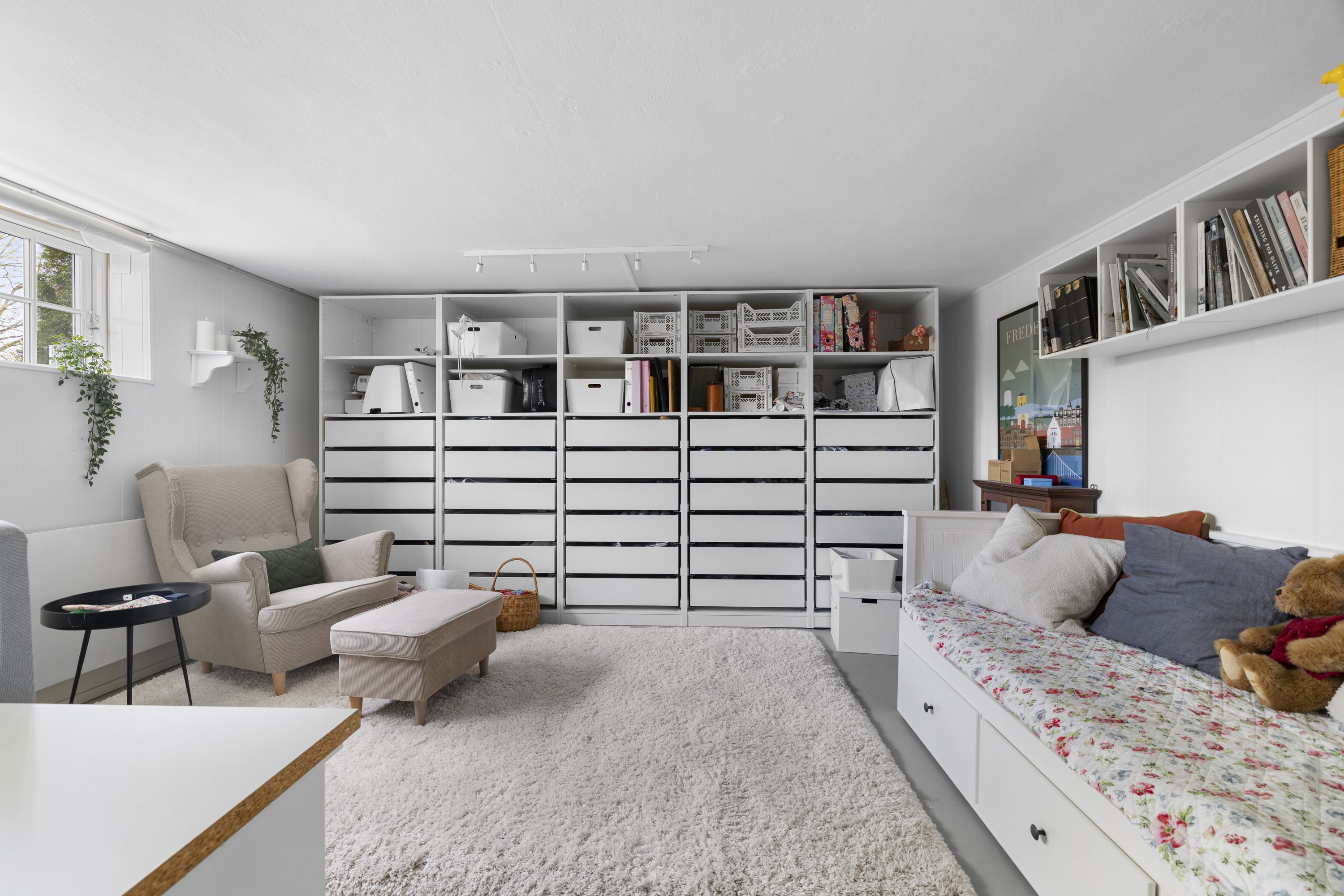 Fremhævet stue billede i fuldskærmstilstand. Billede af Vesterdalsvej 4, 7000 Fredericia