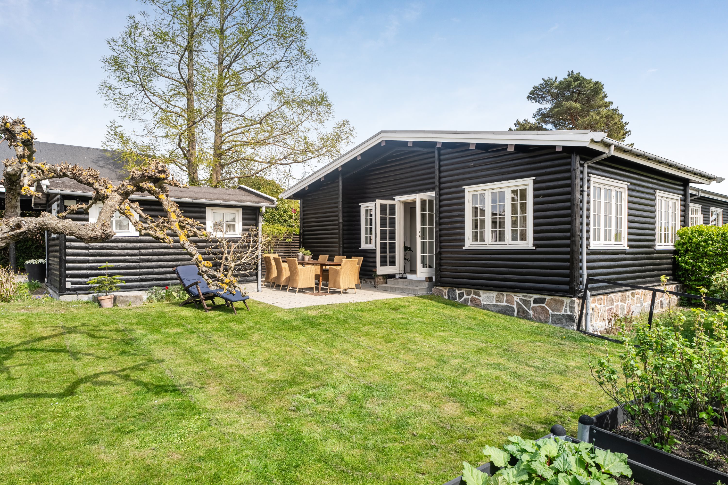 Fremhævet  billede i fuldskærmstilstand. Billede af Solbakkevej 8, 3050 Humlebæk