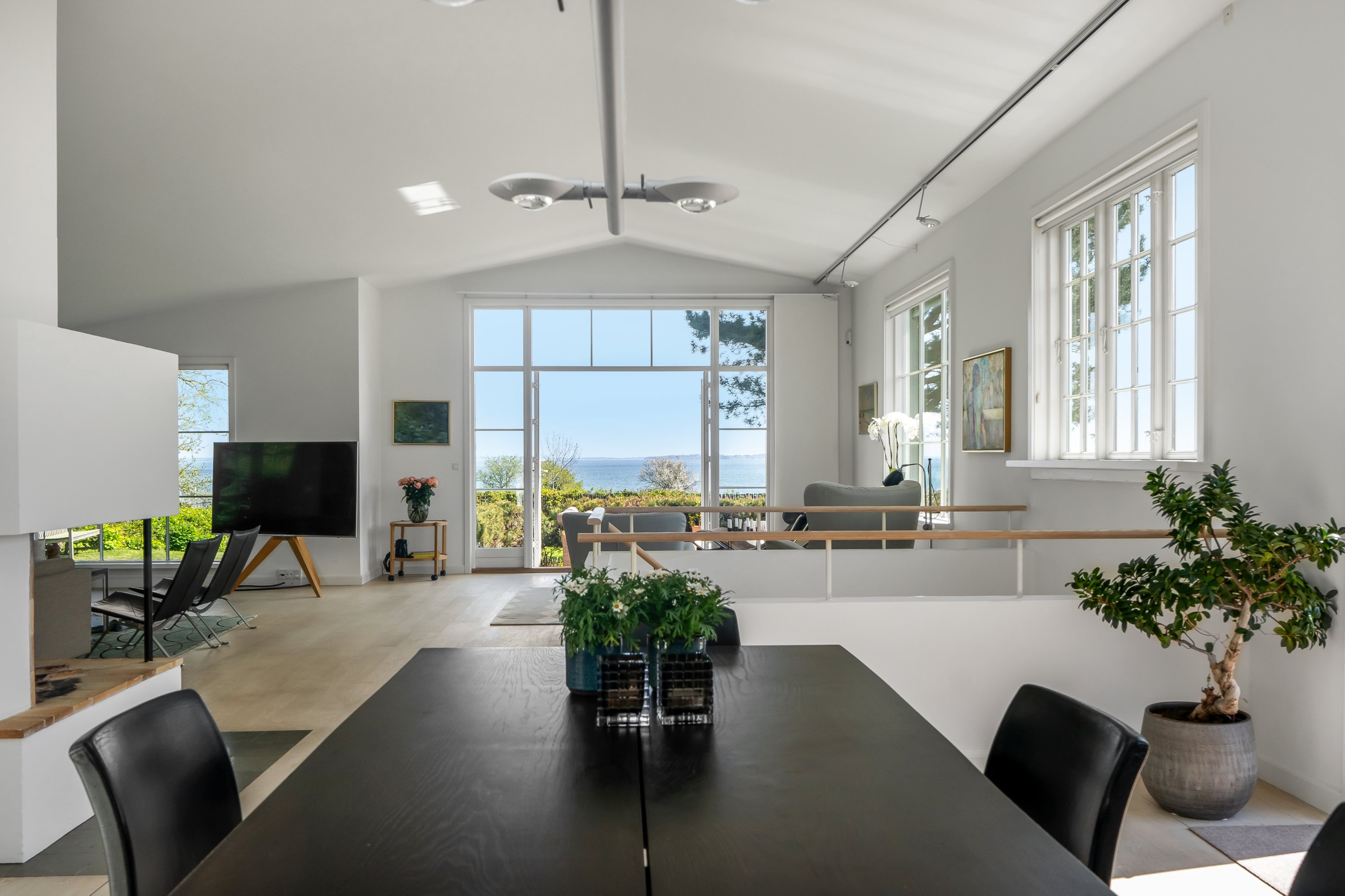 Fremhævet  billede i fuldskærmstilstand. Billede af Solbakkevej 8, 3050 Humlebæk