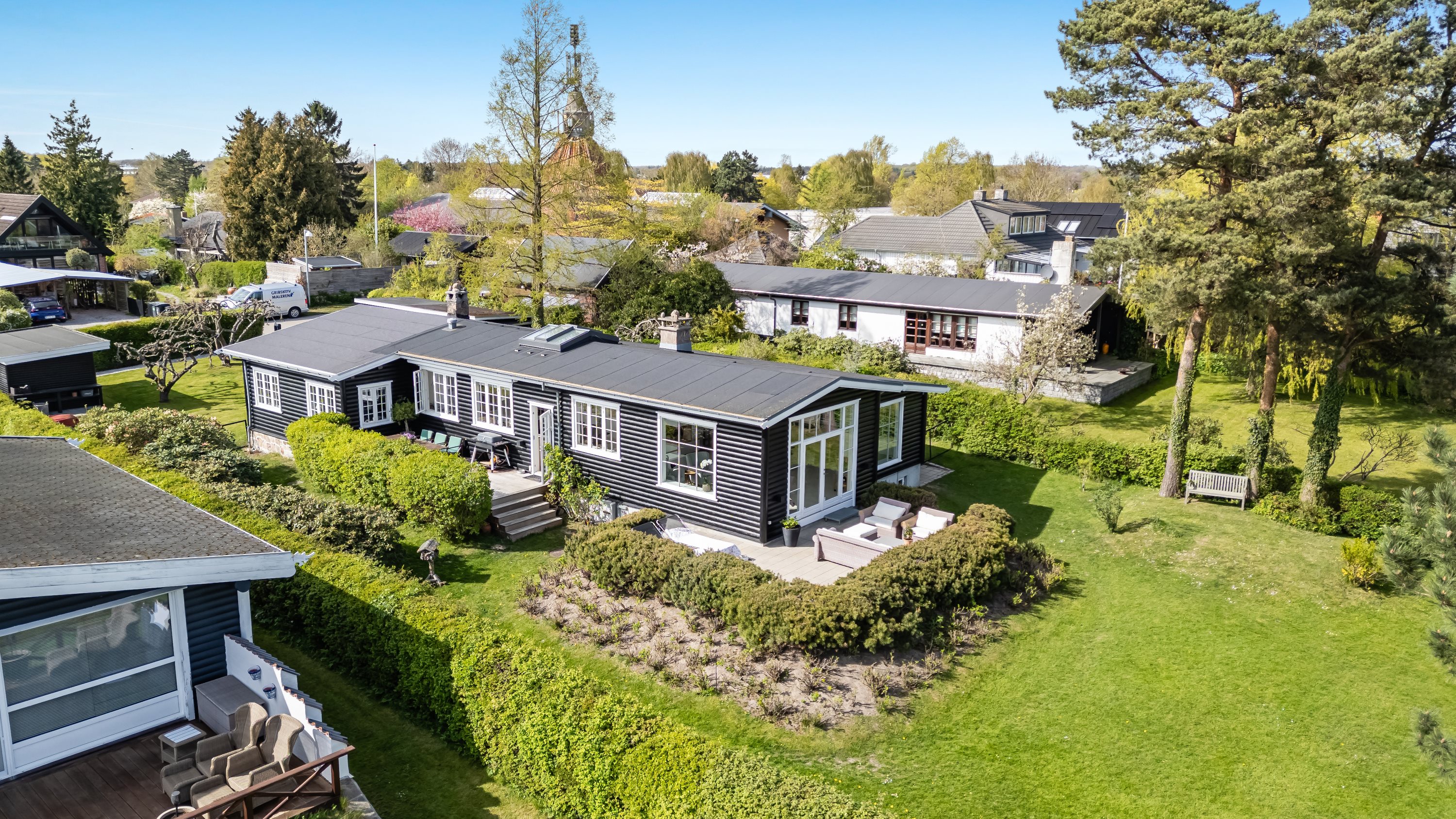 Fremhævet  billede i fuldskærmstilstand. Billede af Solbakkevej 8, 3050 Humlebæk