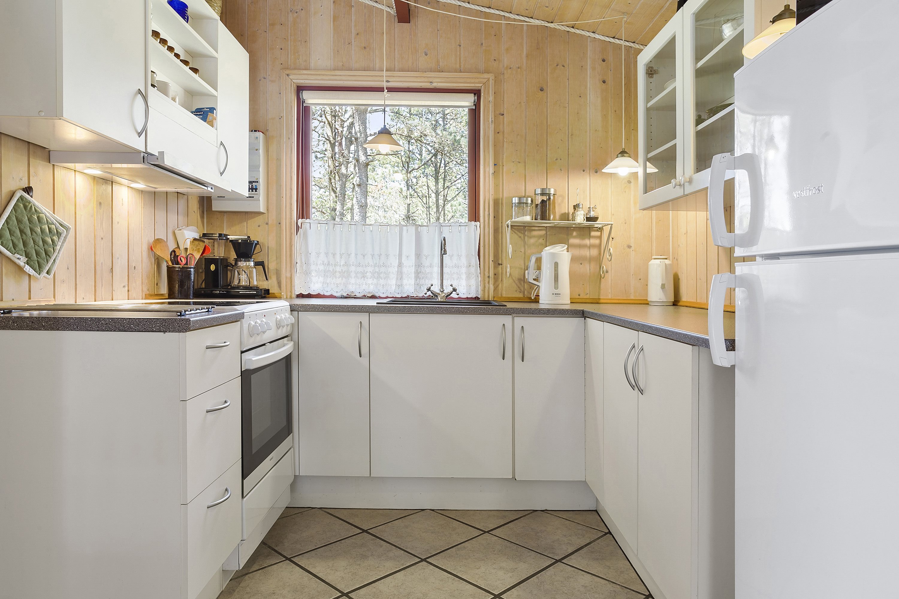 Fremhævet køkken billede i fuldskærmstilstand. Billede af Blåmunkevej 34, Vorupør, 7700 Thisted