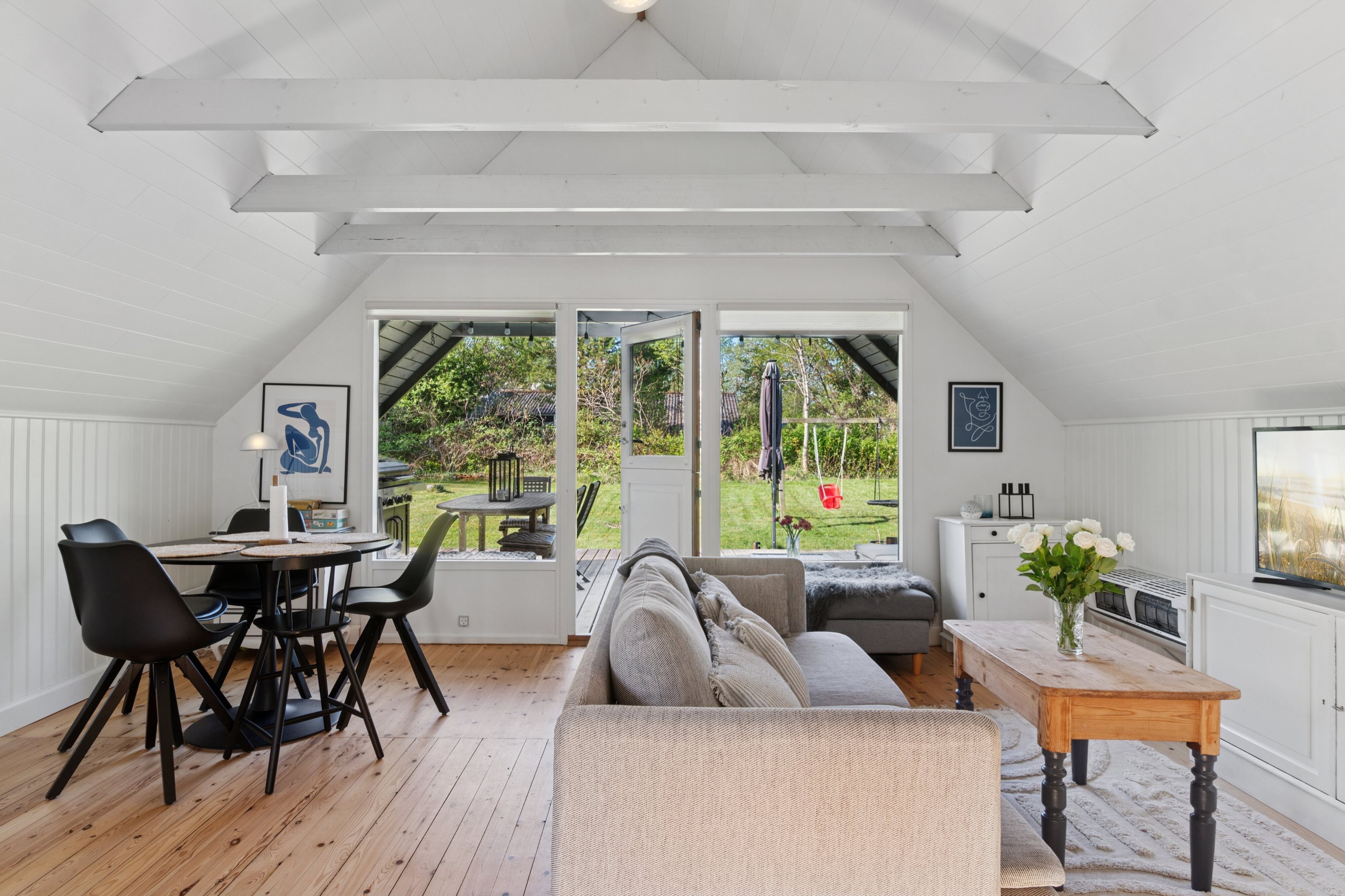 Fremhævet stue billede i fuldskærmstilstand. Billede af Tjørnevænget 1, 4400 Kalundborg