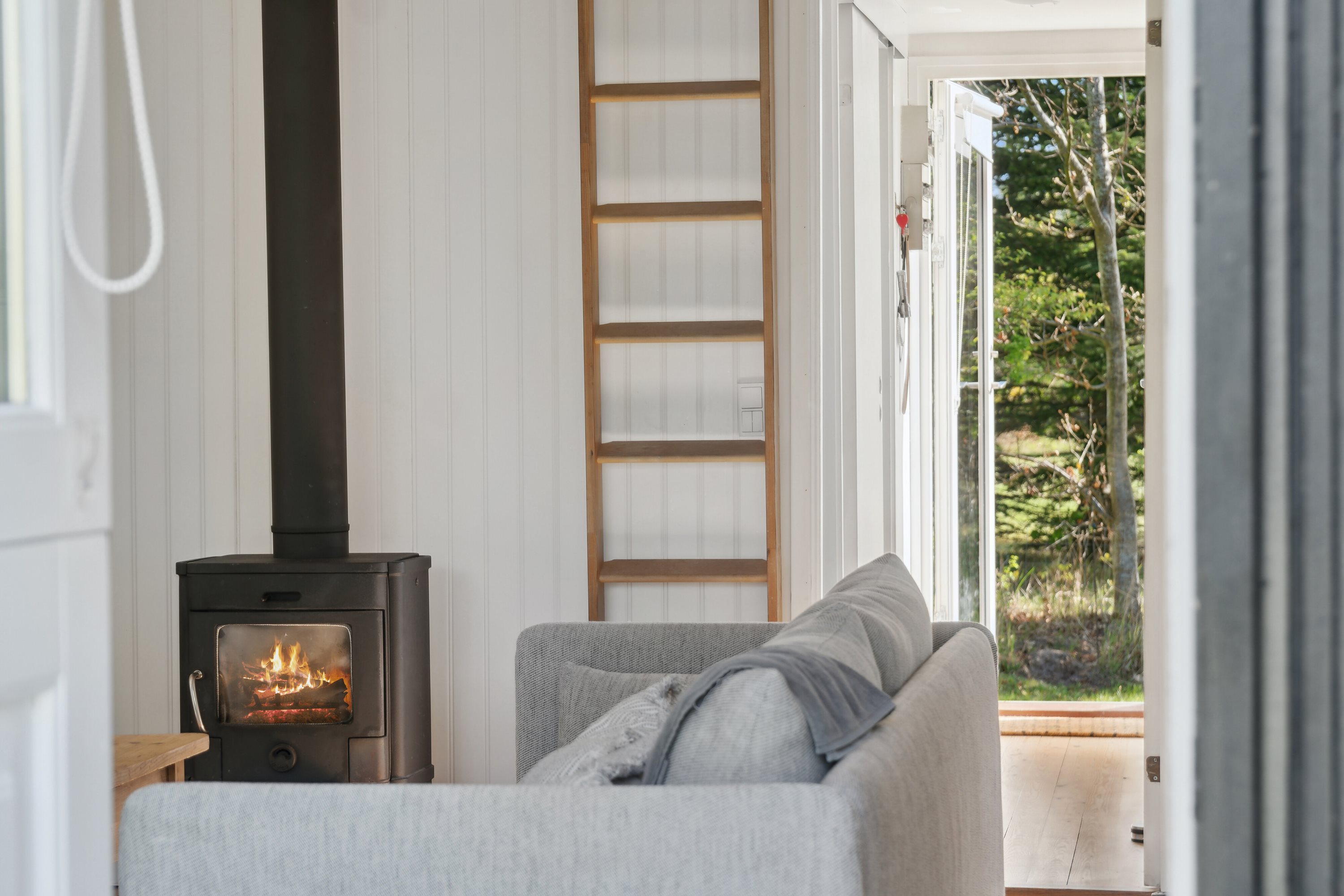 Fremhævet stue billede i fuldskærmstilstand. Billede af Tjørnevænget 1, 4400 Kalundborg