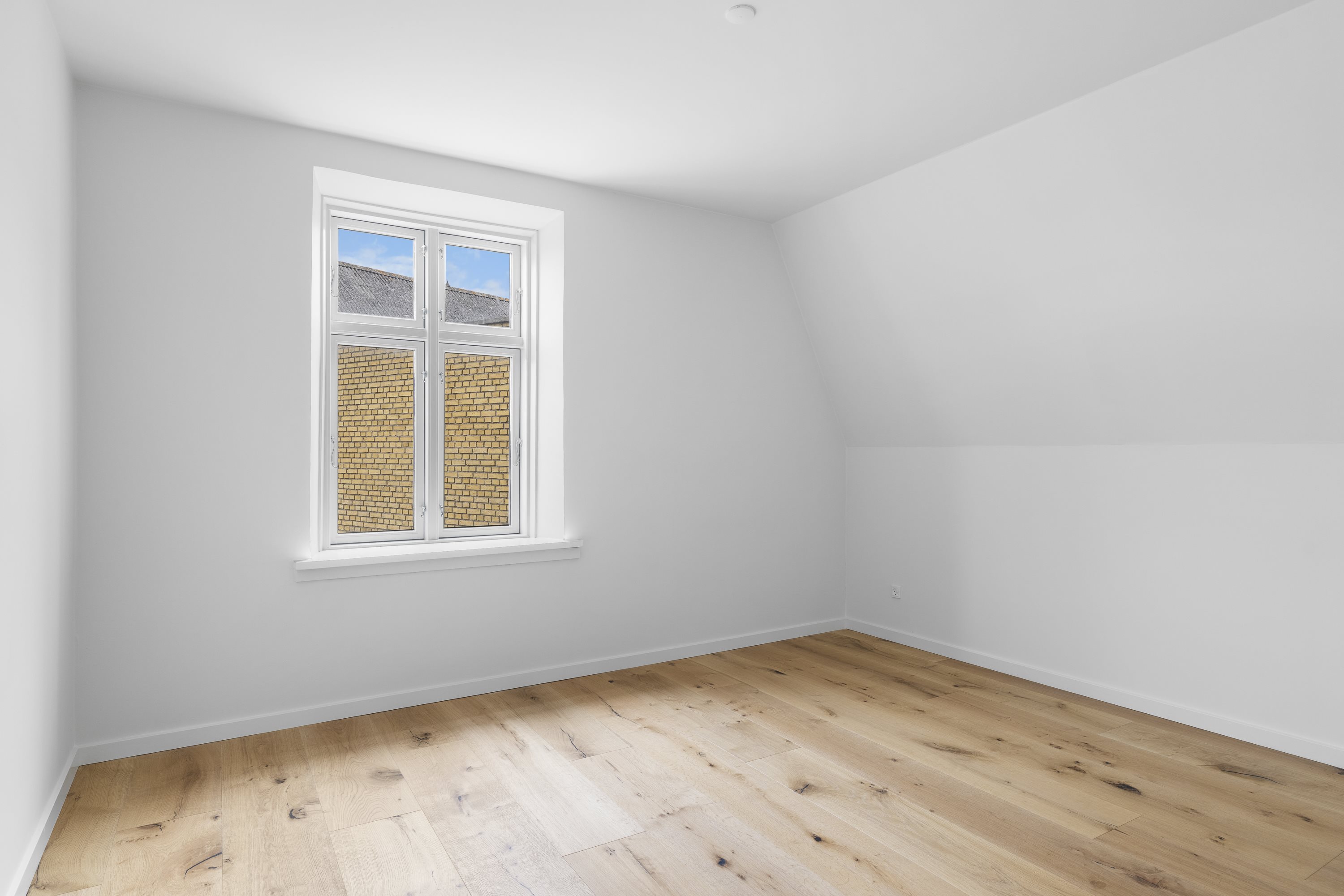 Fremhævet værelse billede i fuldskærmstilstand. Billede af Østergade 51, 1. th., 5600 Faaborg