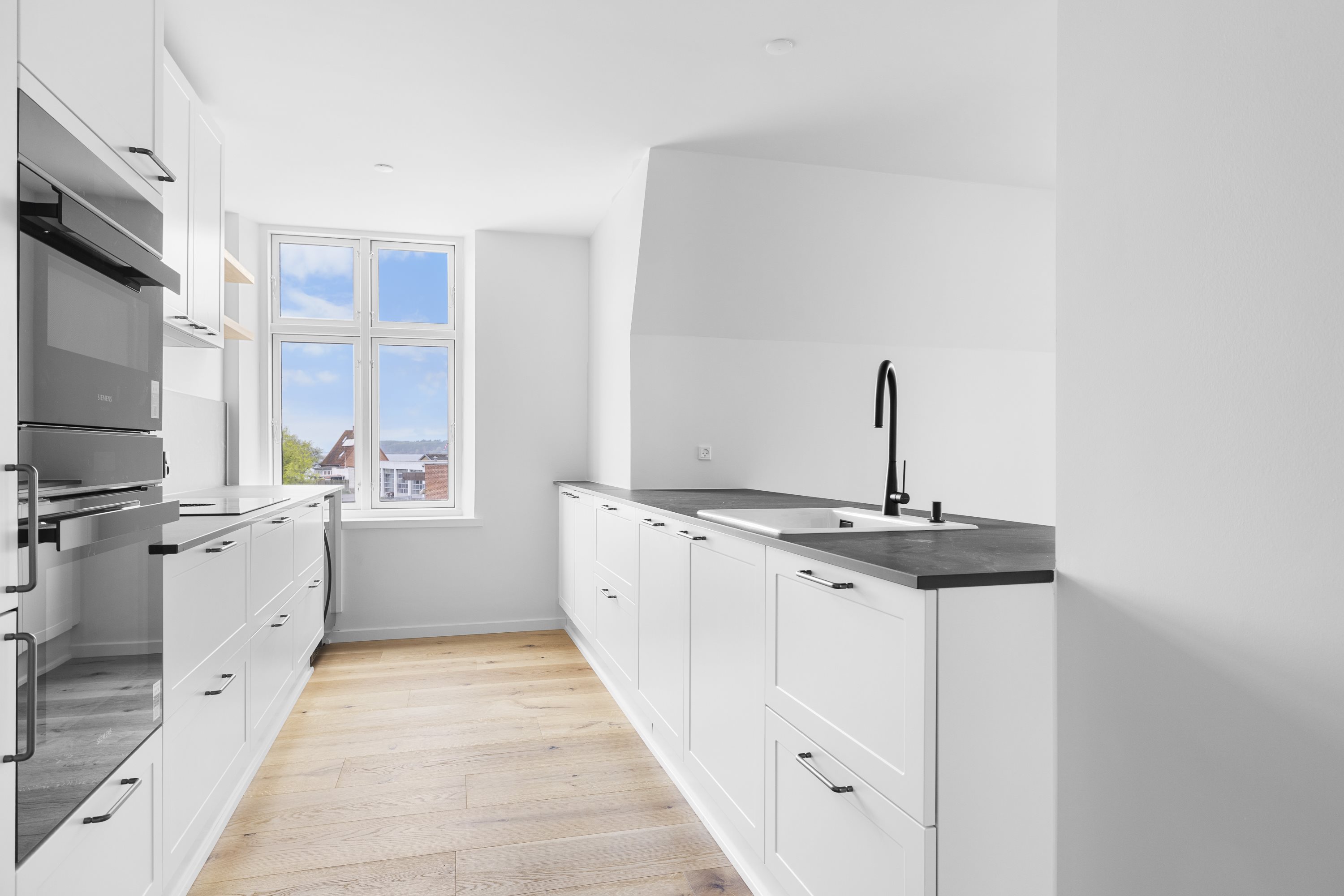 Miniaturebillede 1: køkken. Billede af Østergade 51, 1. th., 5600 Faaborg