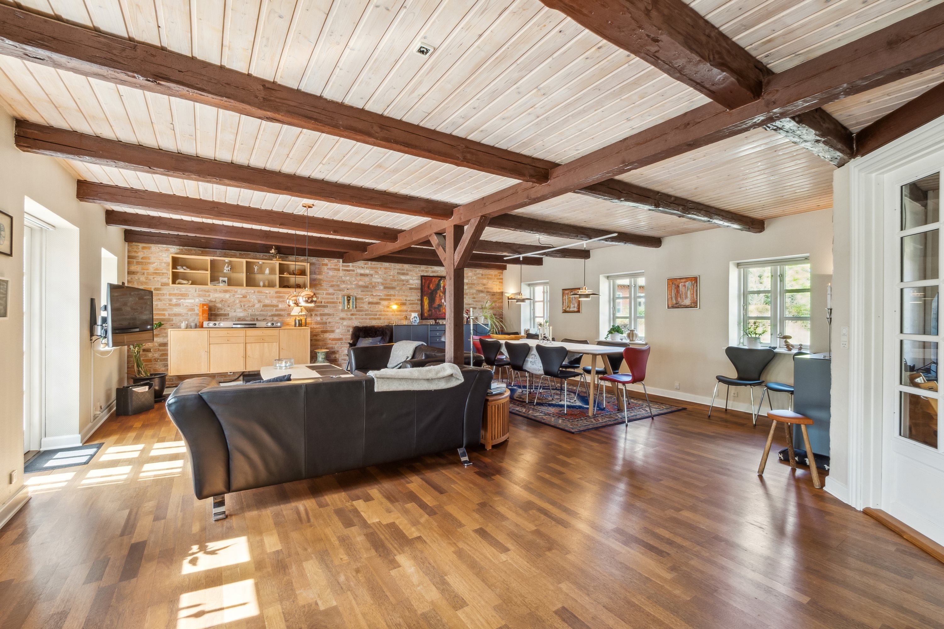 Fremhævet stue billede i fuldskærmstilstand. Billede af Flyndersøvej 12, Estvad, 7800 Skive