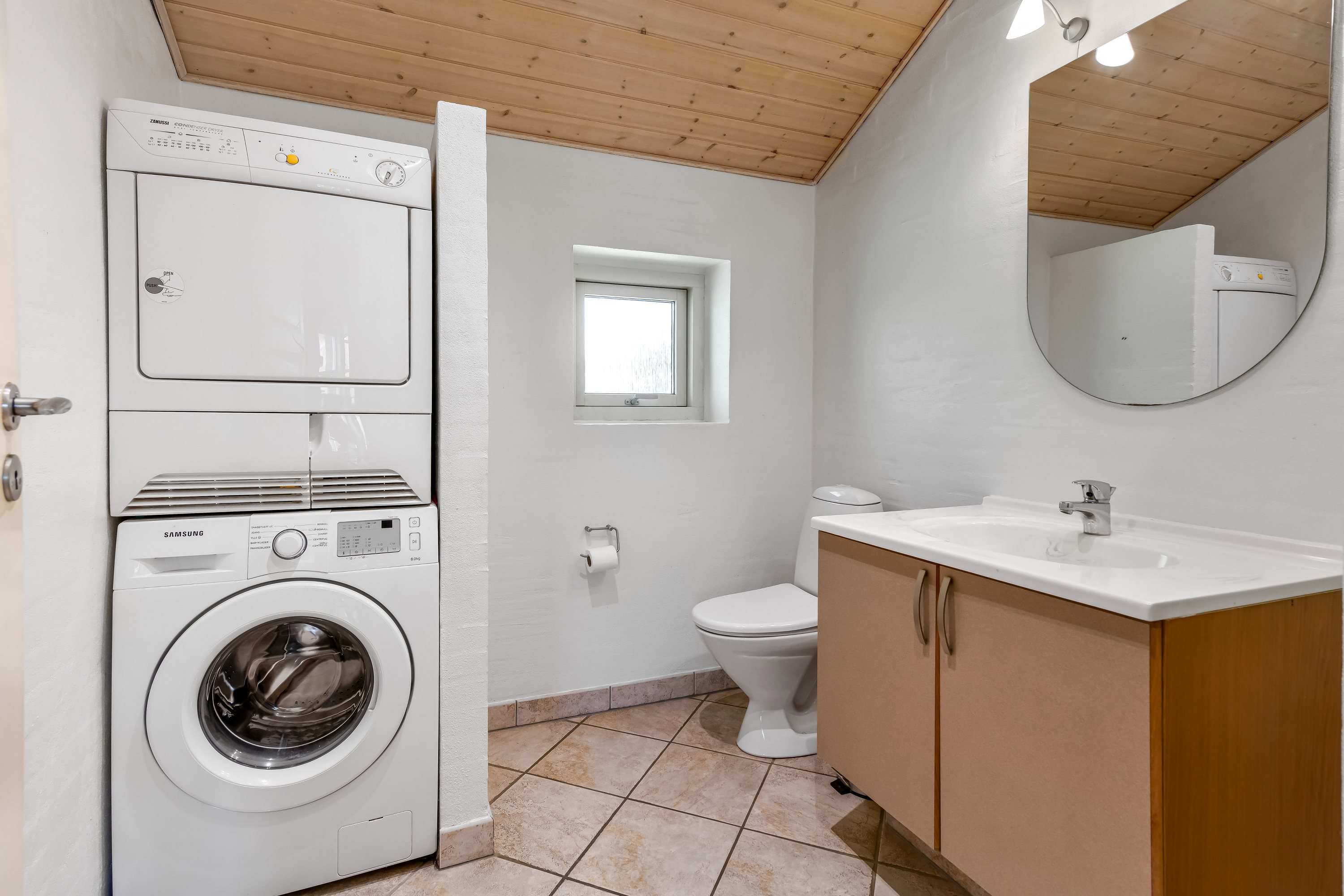 Fremhævet  billede i fuldskærmstilstand. Billede af Hybenvej 15, 6857 Blåvand