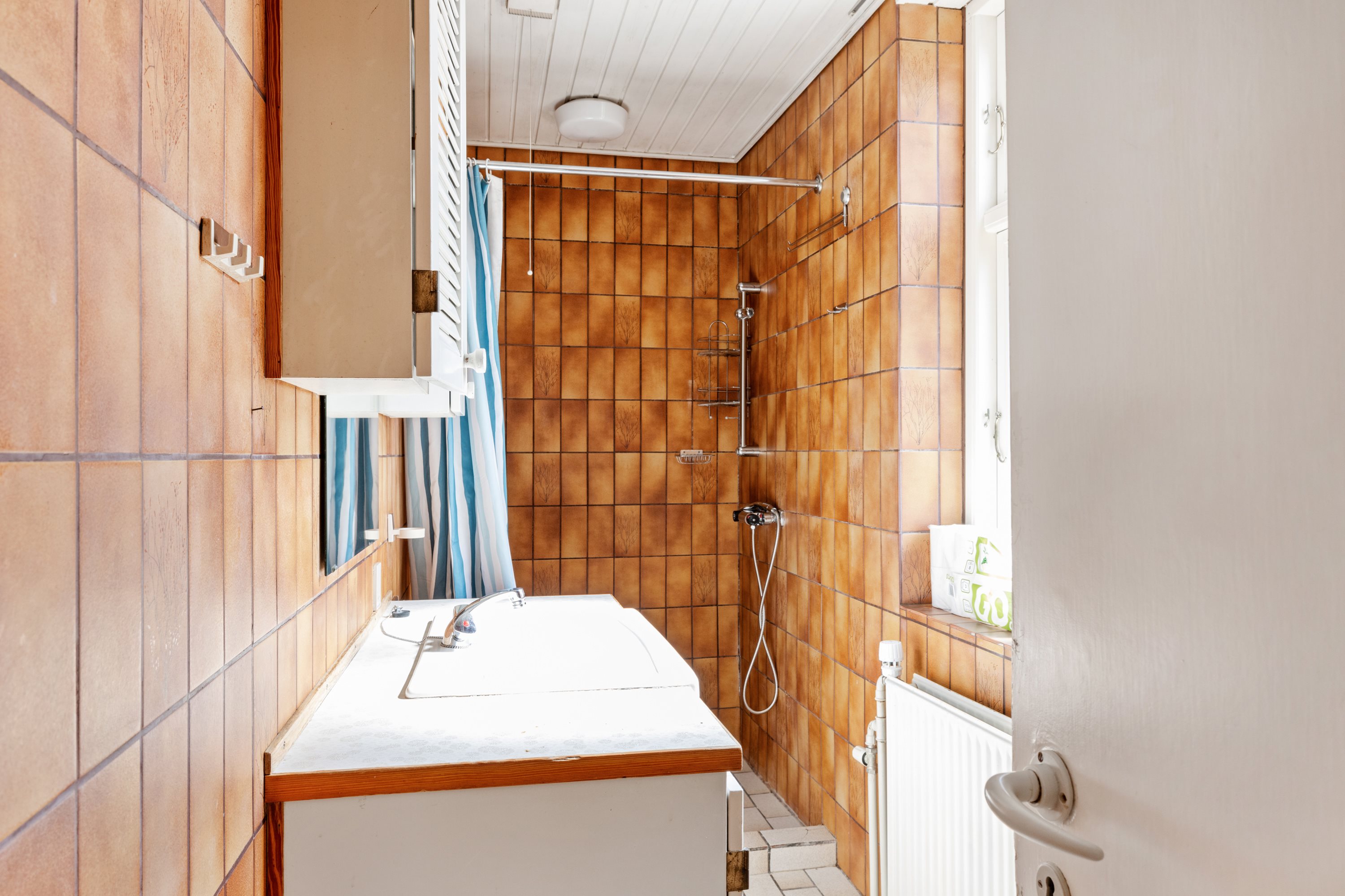 Miniaturebillede 2: badeværelse. Billede af Vandmøllevej 1, Fannerup, 8560 Kolind