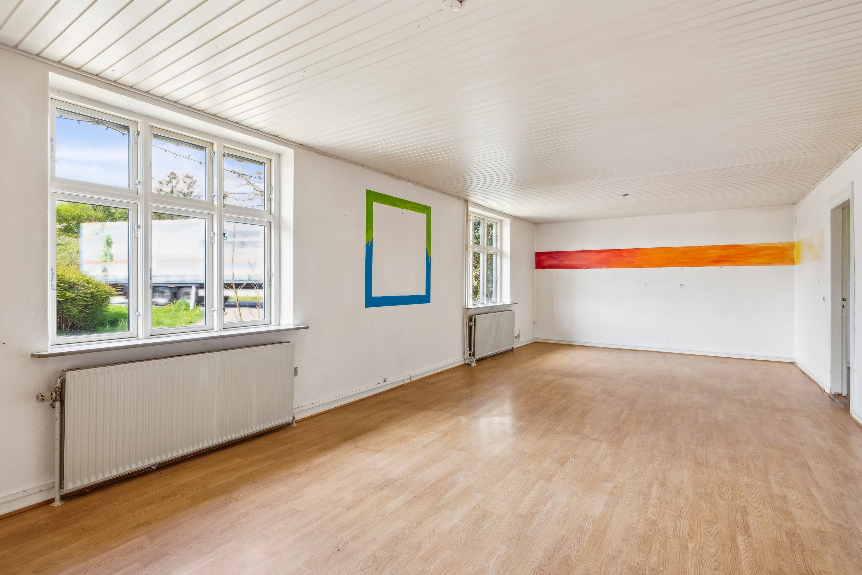 Fremhævet stue billede i fuldskærmstilstand. Billede af Vandmøllevej 1, Fannerup, 8560 Kolind