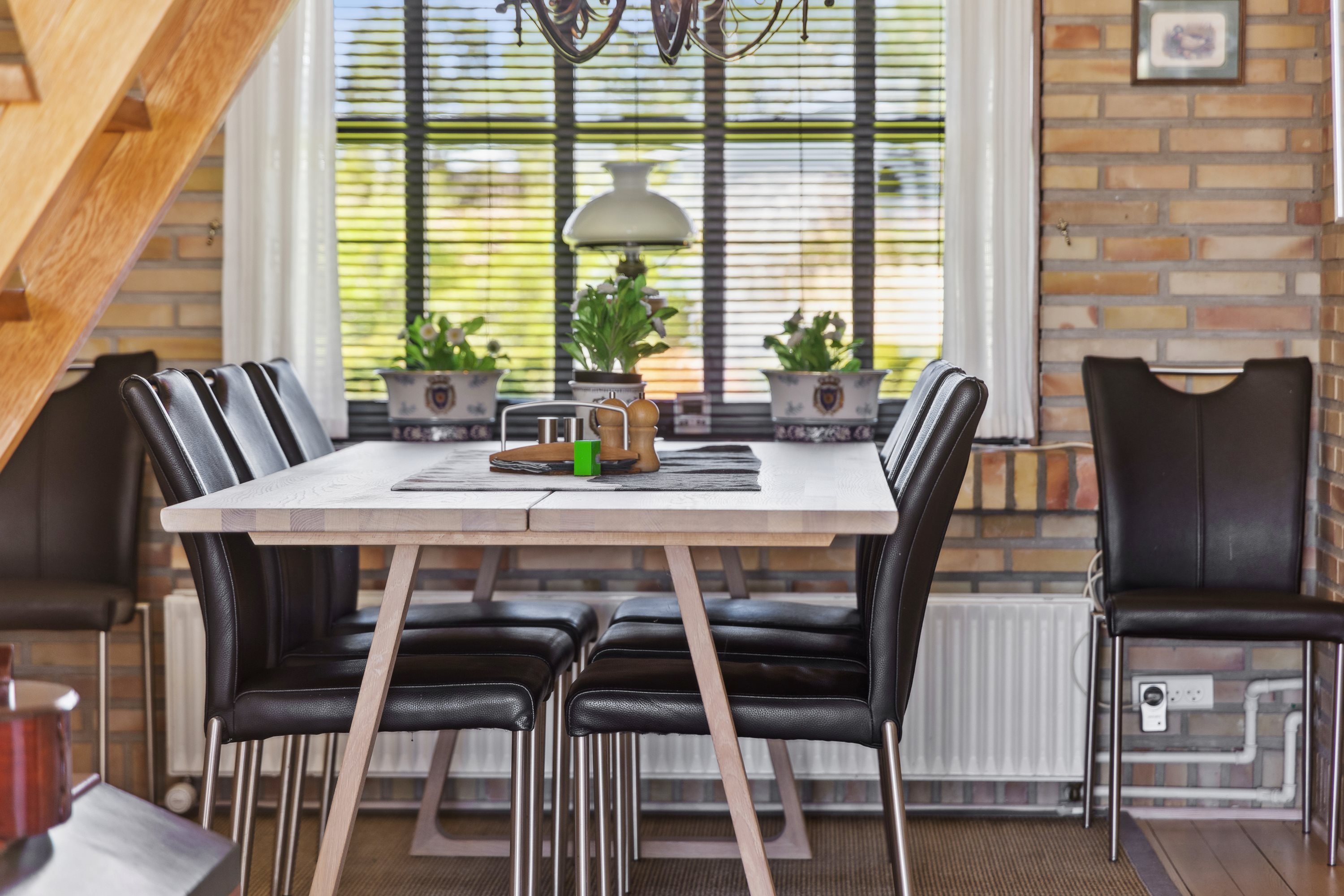 Fremhævet stue billede i fuldskærmstilstand. Billede af Søndergade 41, Hou, 9370 Hals