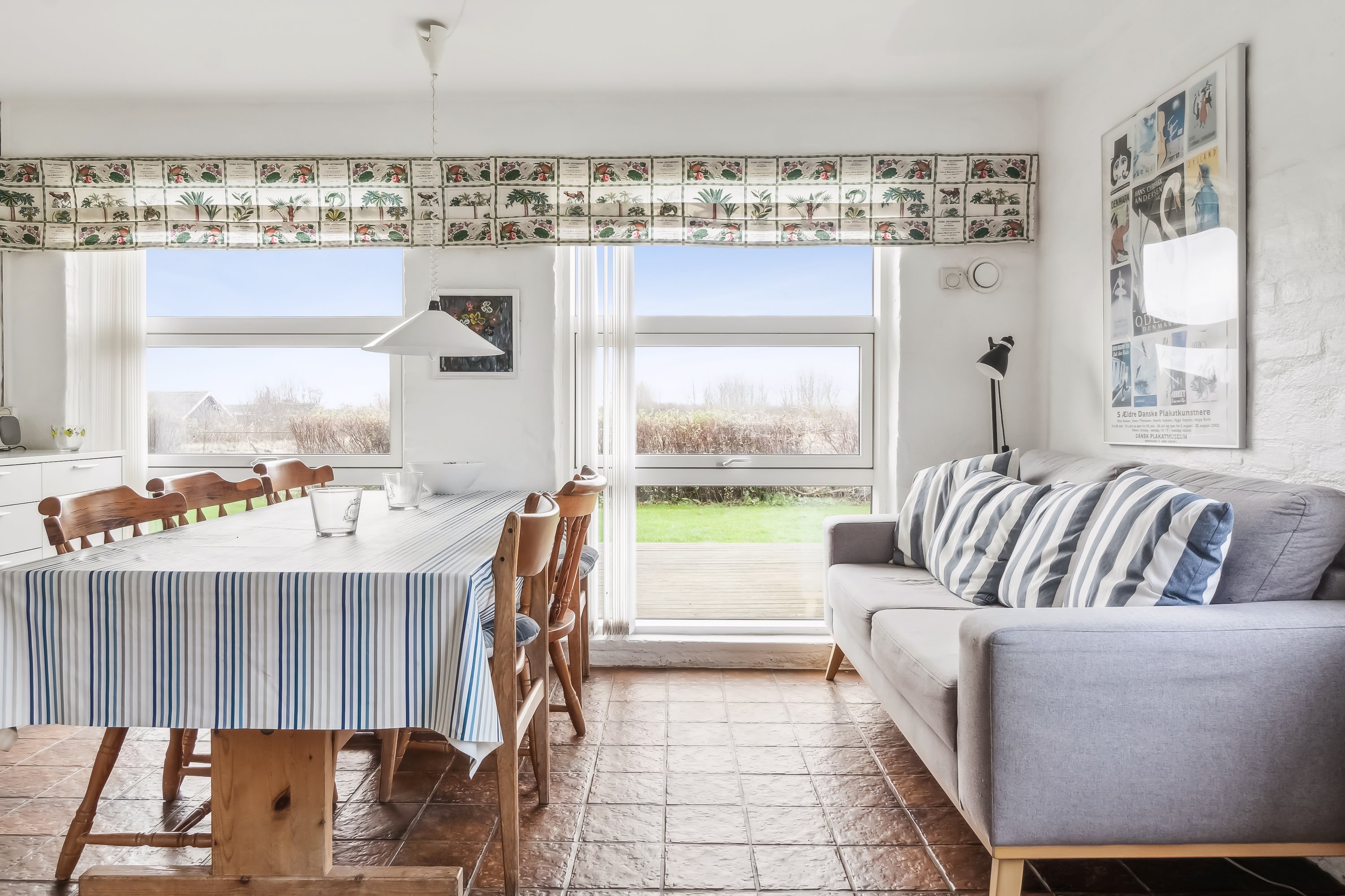 Fremhævet spisestue billede i fuldskærmstilstand. Billede af Degnegyden 1, Kristiansminde, 5450 Otterup