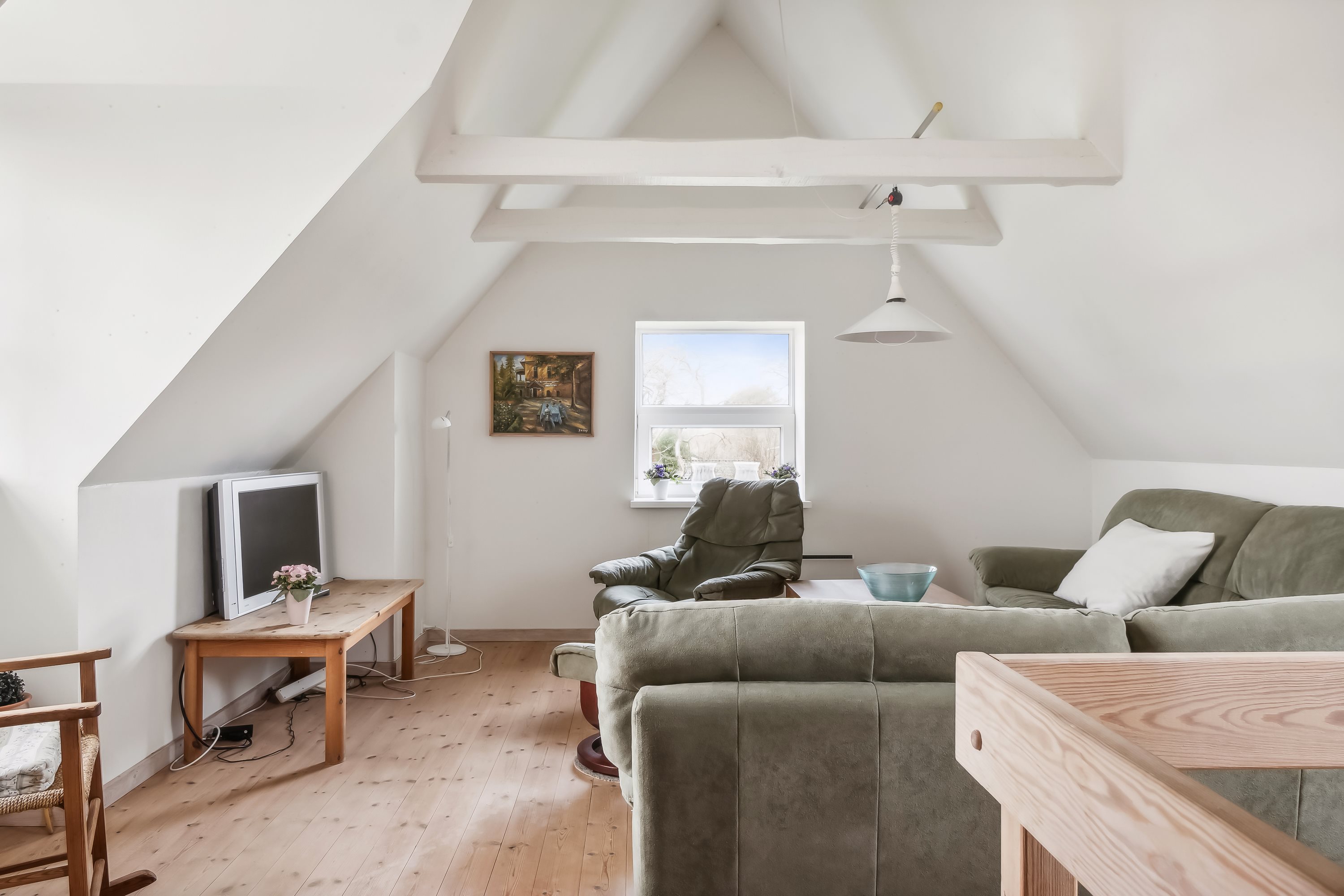 Fremhævet stue billede i fuldskærmstilstand. Billede af Degnegyden 1, Kristiansminde, 5450 Otterup