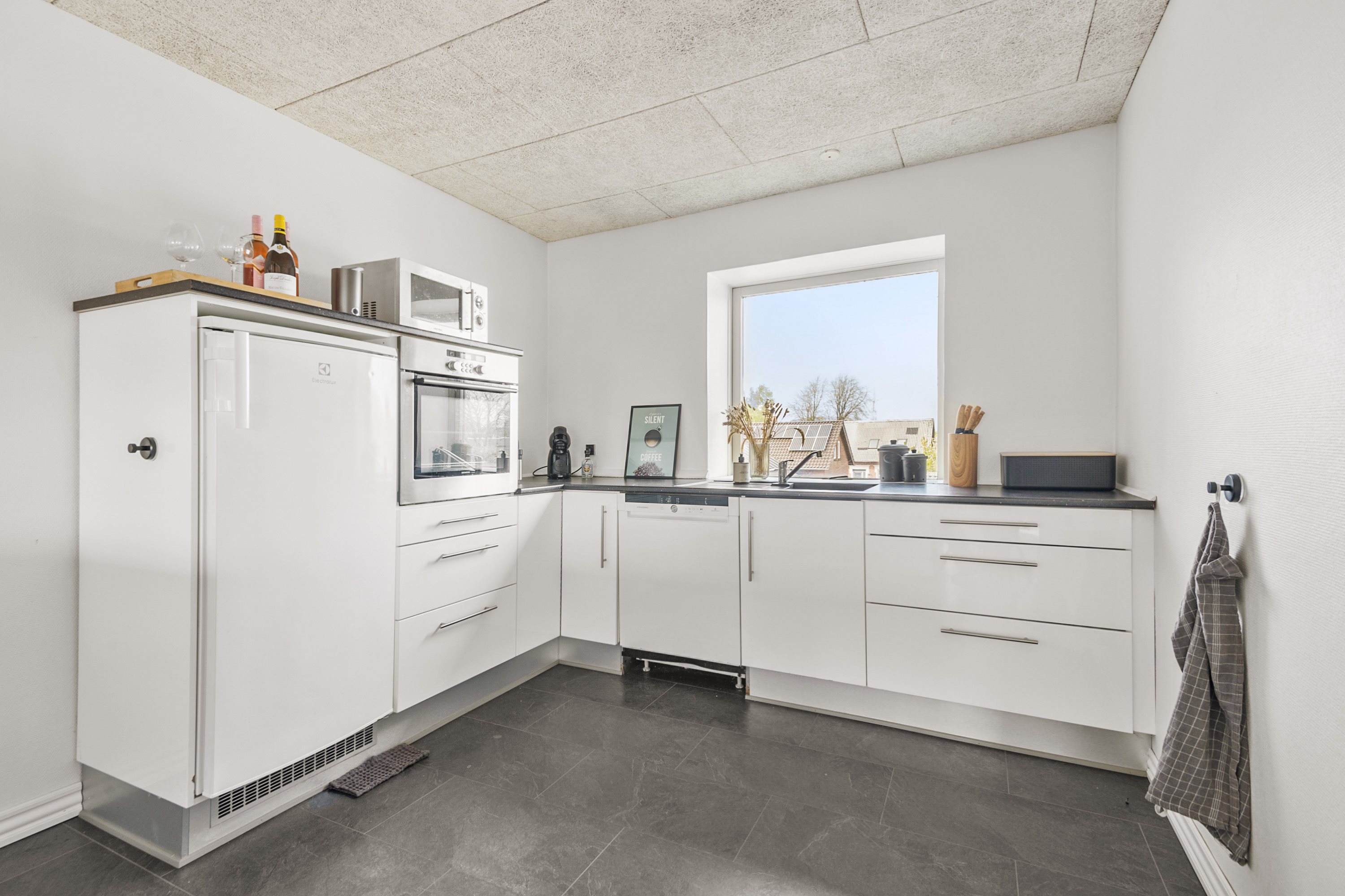 Fremhævet køkken billede i fuldskærmstilstand. Billede af Storegade 21, 6862 Tistrup