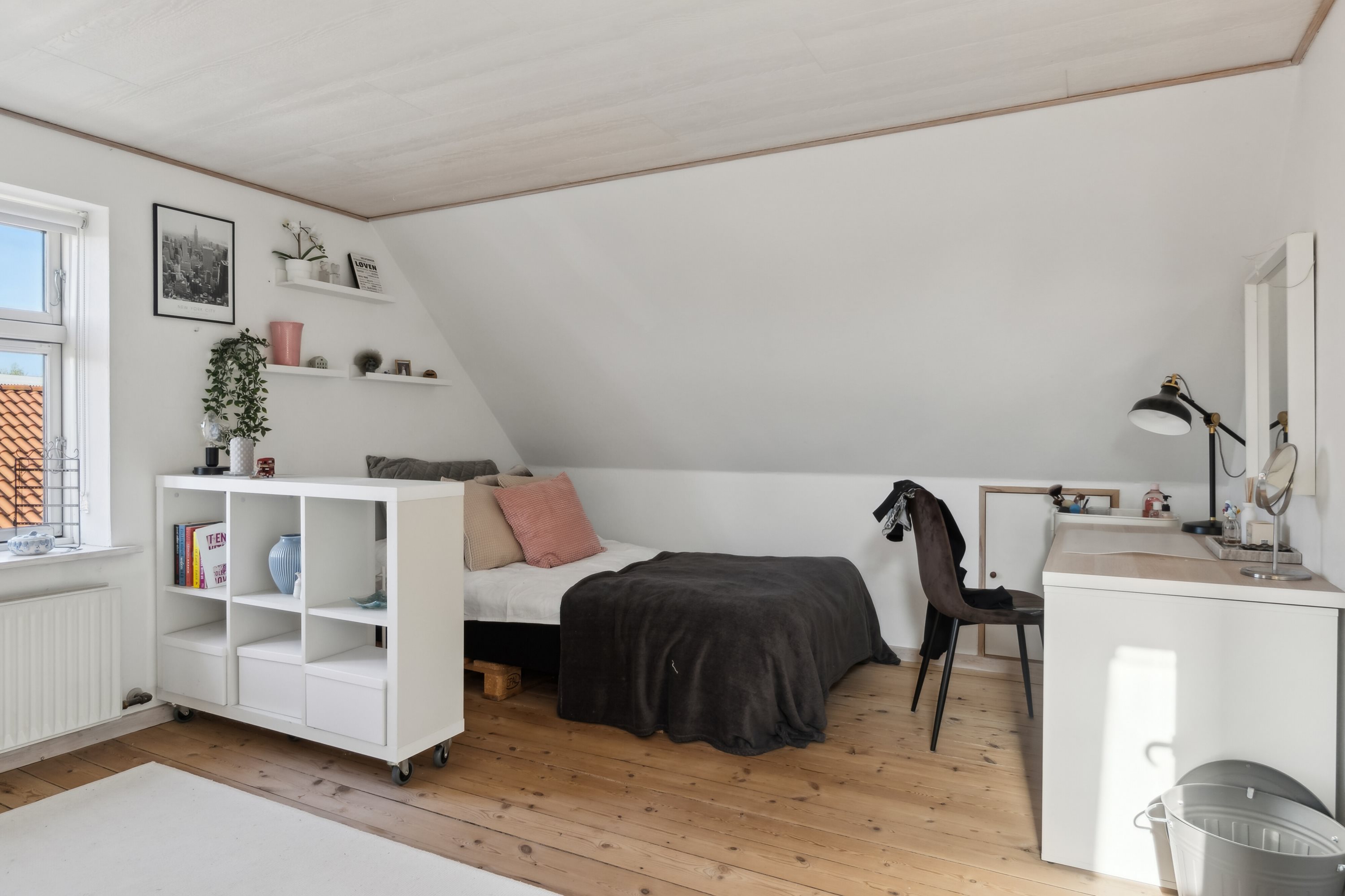 Fremhævet soveværelse billede i fuldskærmstilstand. Billede af Ny Esbjergvej 10, 4720 Præstø