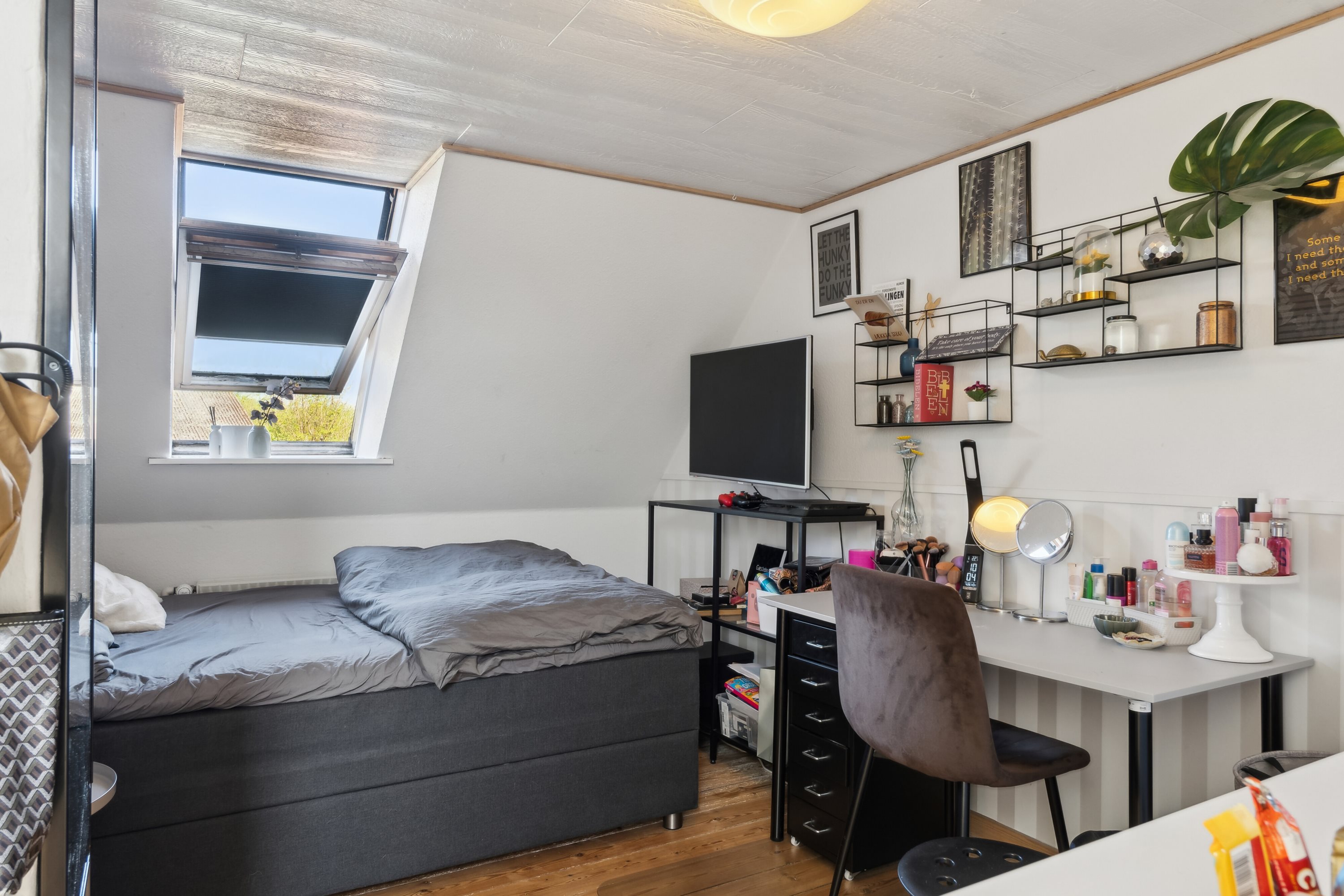 Fremhævet soveværelse billede i fuldskærmstilstand. Billede af Ny Esbjergvej 10, 4720 Præstø