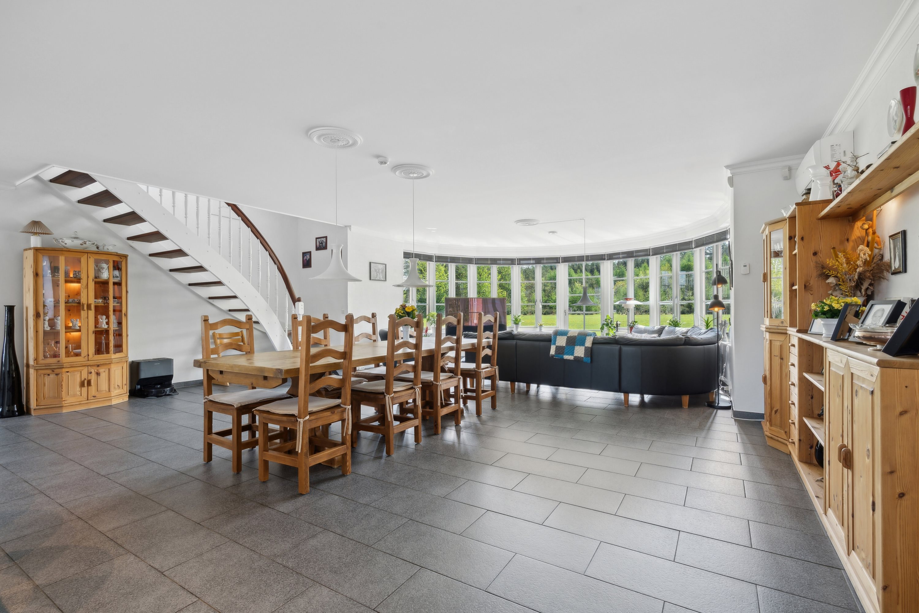 Fremhævet spisestue billede i fuldskærmstilstand. Billede af Munkhøjvej 4, Lundfod, 7330 Brande