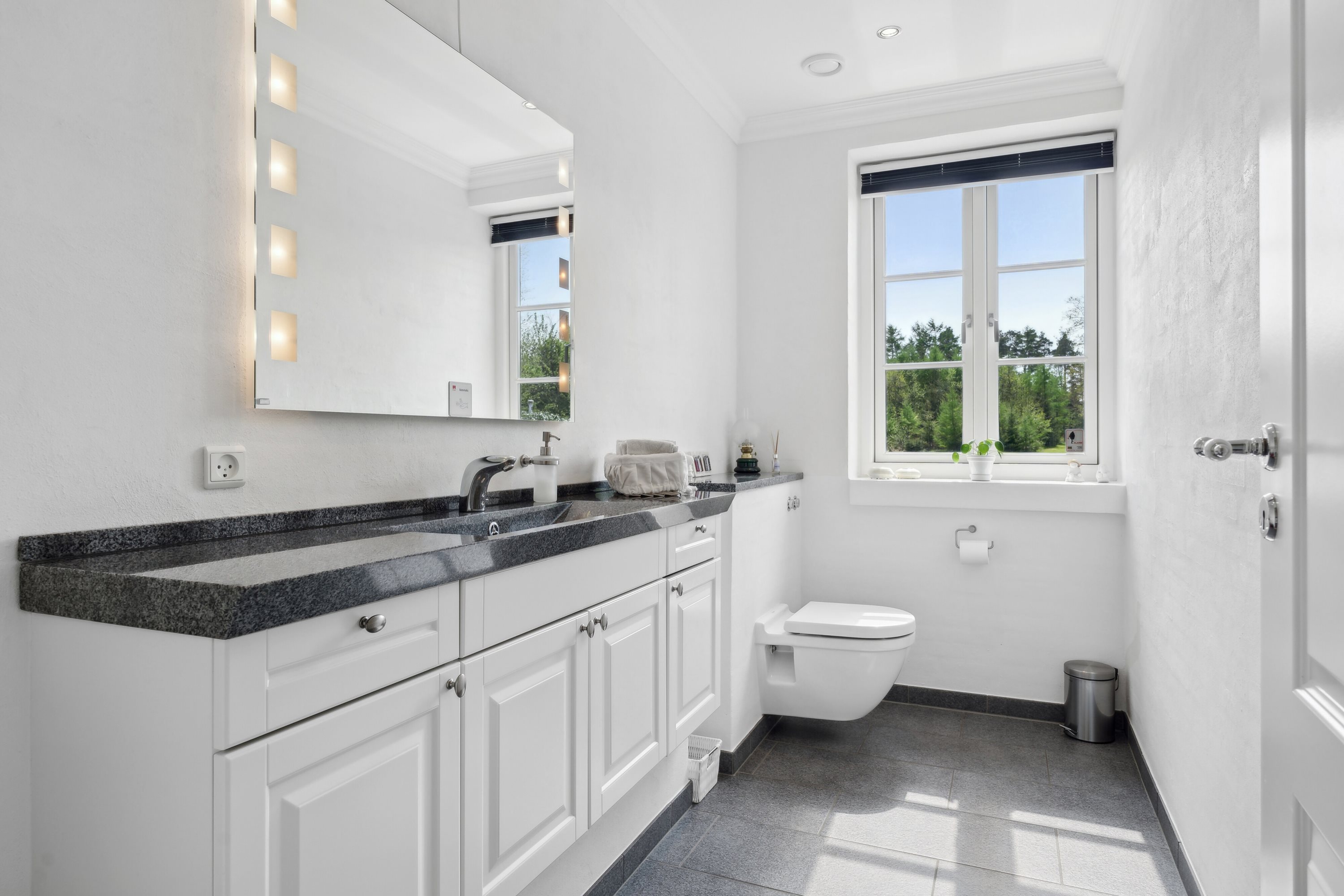 Fremhævet badeværelse billede i fuldskærmstilstand. Billede af Munkhøjvej 4, Lundfod, 7330 Brande