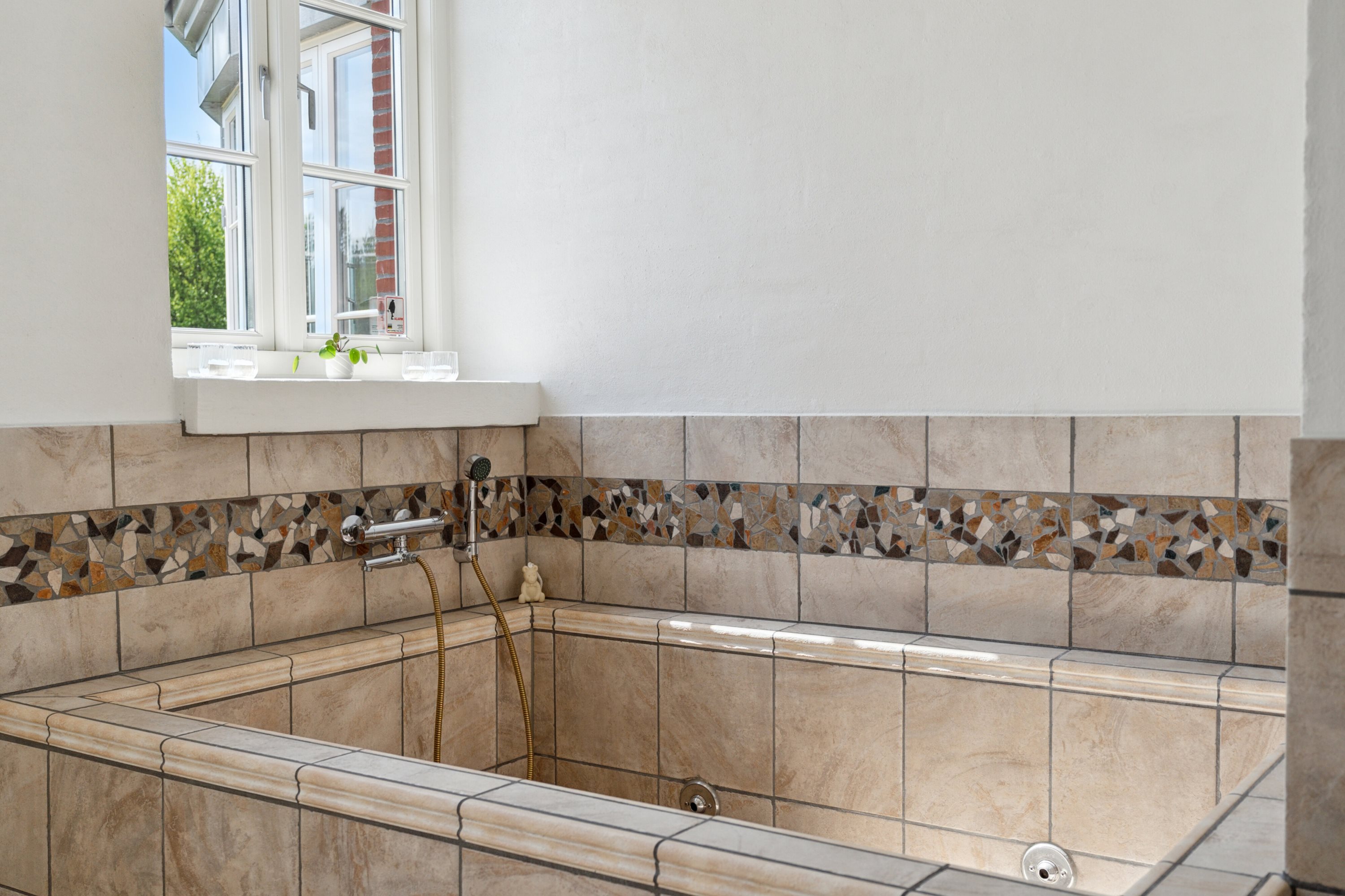 Fremhævet badeværelse billede i fuldskærmstilstand. Billede af Munkhøjvej 4, Lundfod, 7330 Brande