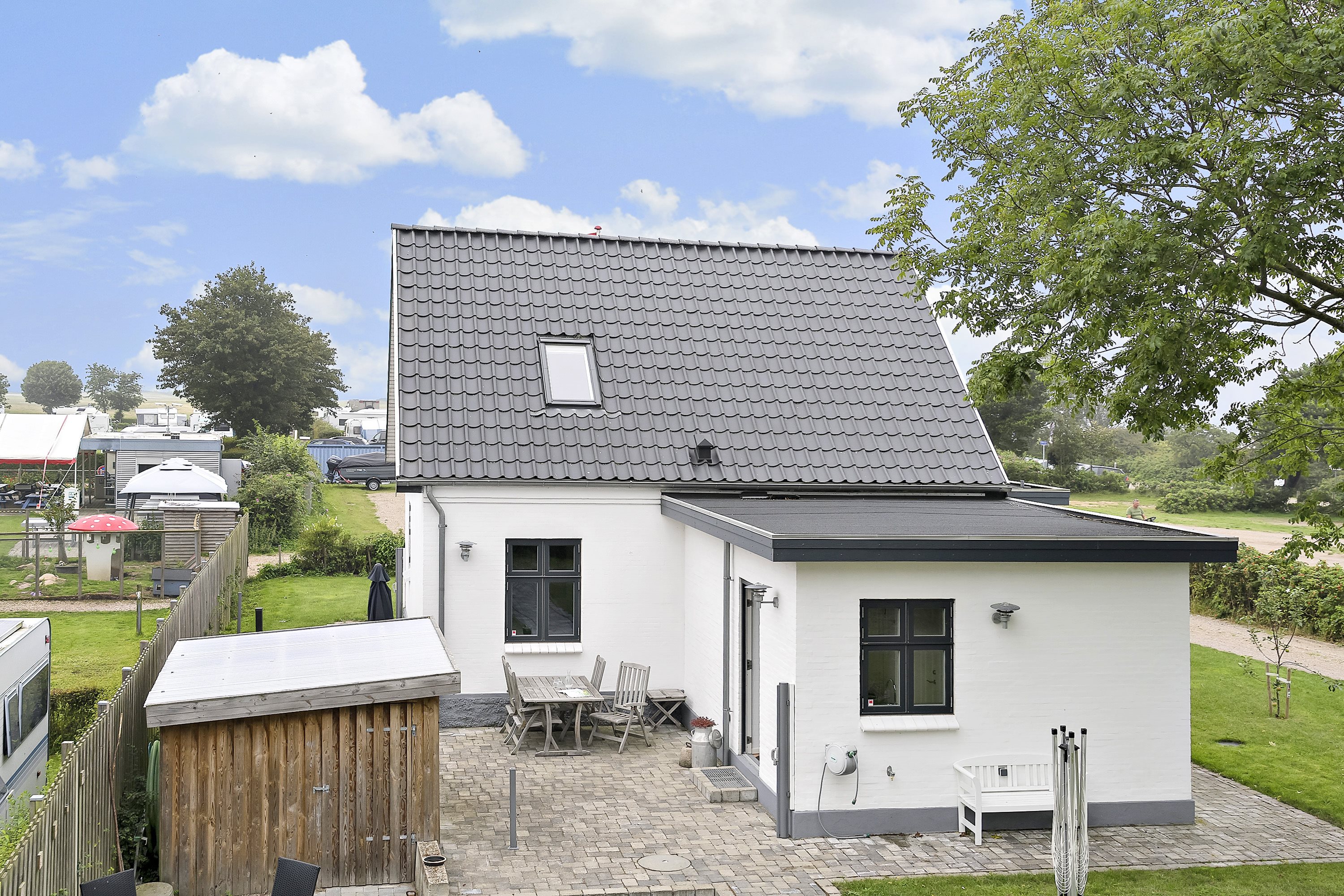 Fremhævet  billede i fuldskærmstilstand. Billede af Dynt Strandvej 2, 6310 Broager